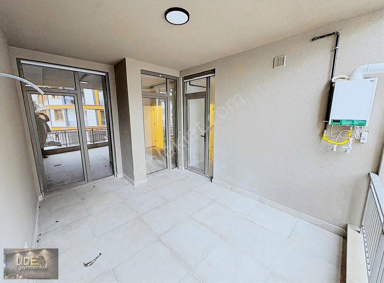 Lider'den İdealtepe Işıklarda Ön Cephe Balkonlu 2.kat 103m² 2+1 - Görsel 10