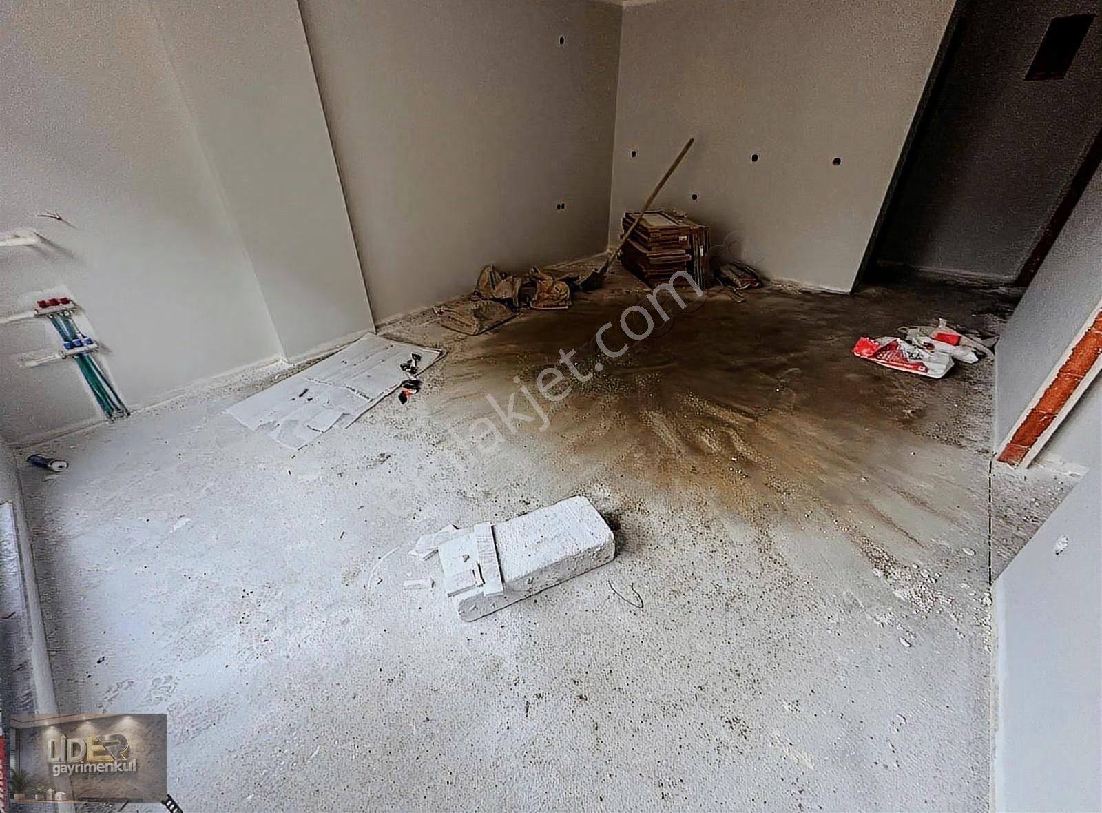 Lider'den Küçükyalı Ulaşıma Yakın Sıfır Ara Kat Ferah Lüks 1+1 - Görsel 11