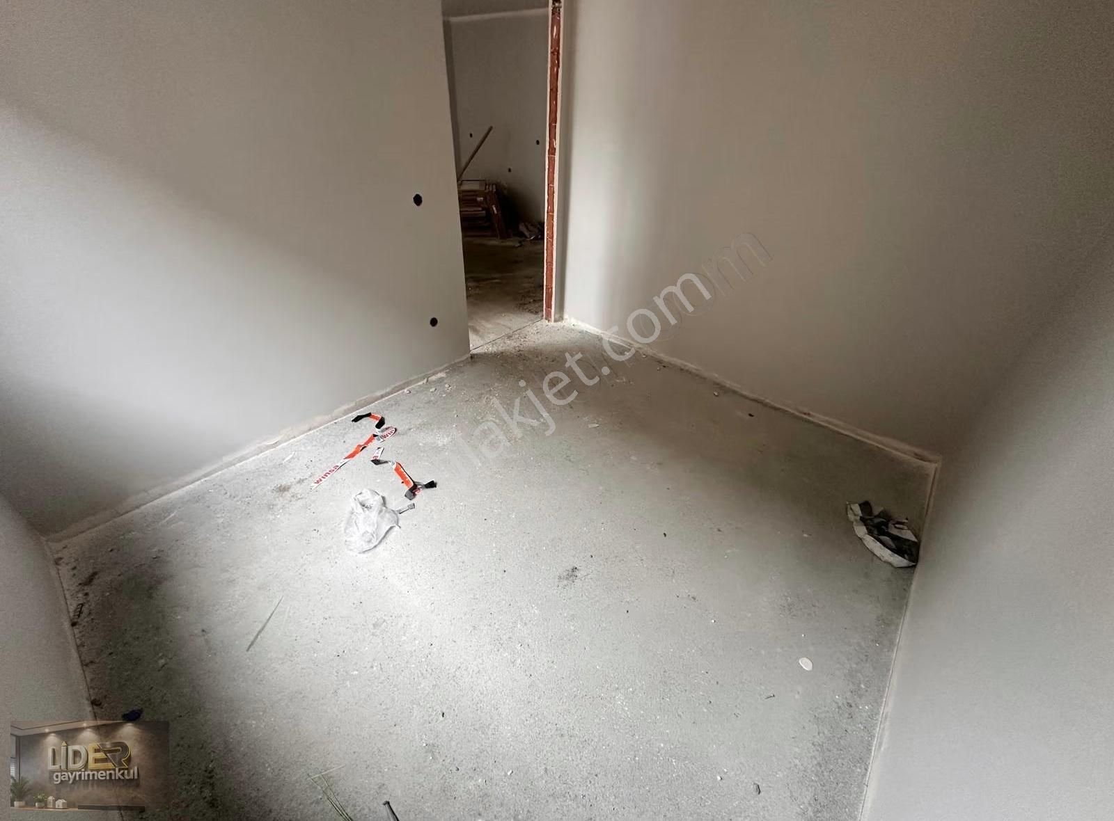 Lider'den Küçükyalı Ulaşıma Yakın Sıfır Ara Kat Ferah Lüks 1+1 - Görsel 15