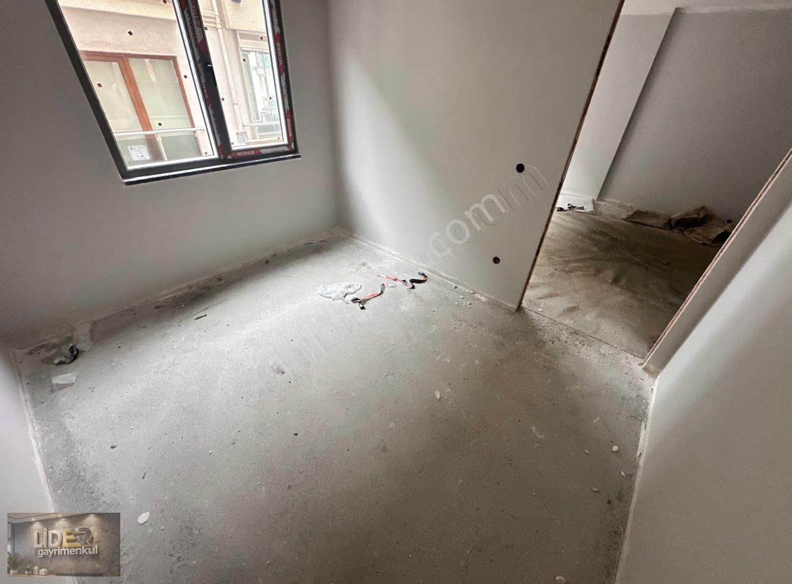 Lider'den Küçükyalı Ulaşıma Yakın Sıfır Ara Kat Ferah Lüks 1+1 - Görsel 12