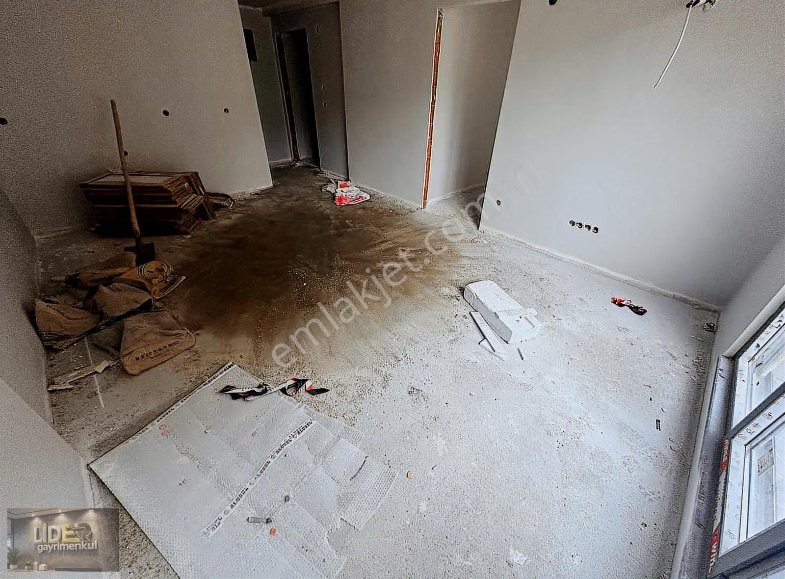 Lider'den Küçükyalı Ulaşıma Yakın Sıfır Ara Kat Ferah Lüks 1+1 - Görsel 3