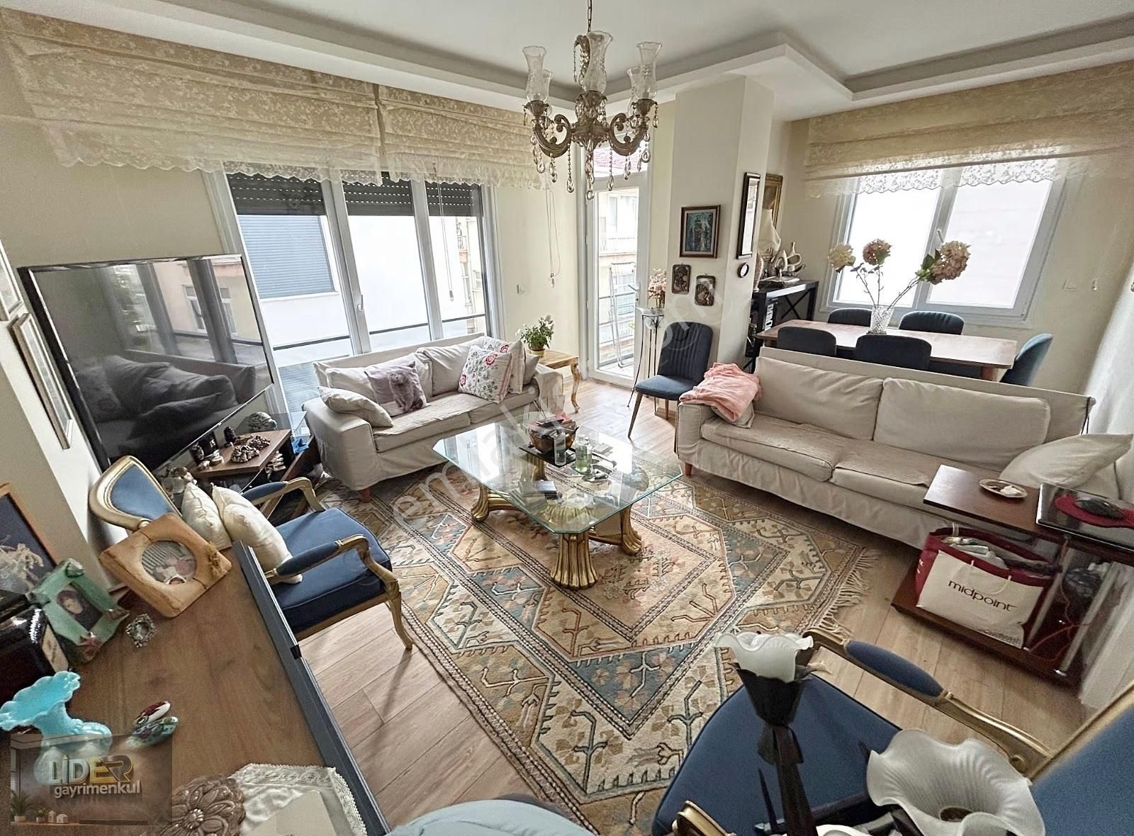 Lider'den Marmaray'a Yakın 4.katta Geniş Lüks Ferah 2+1