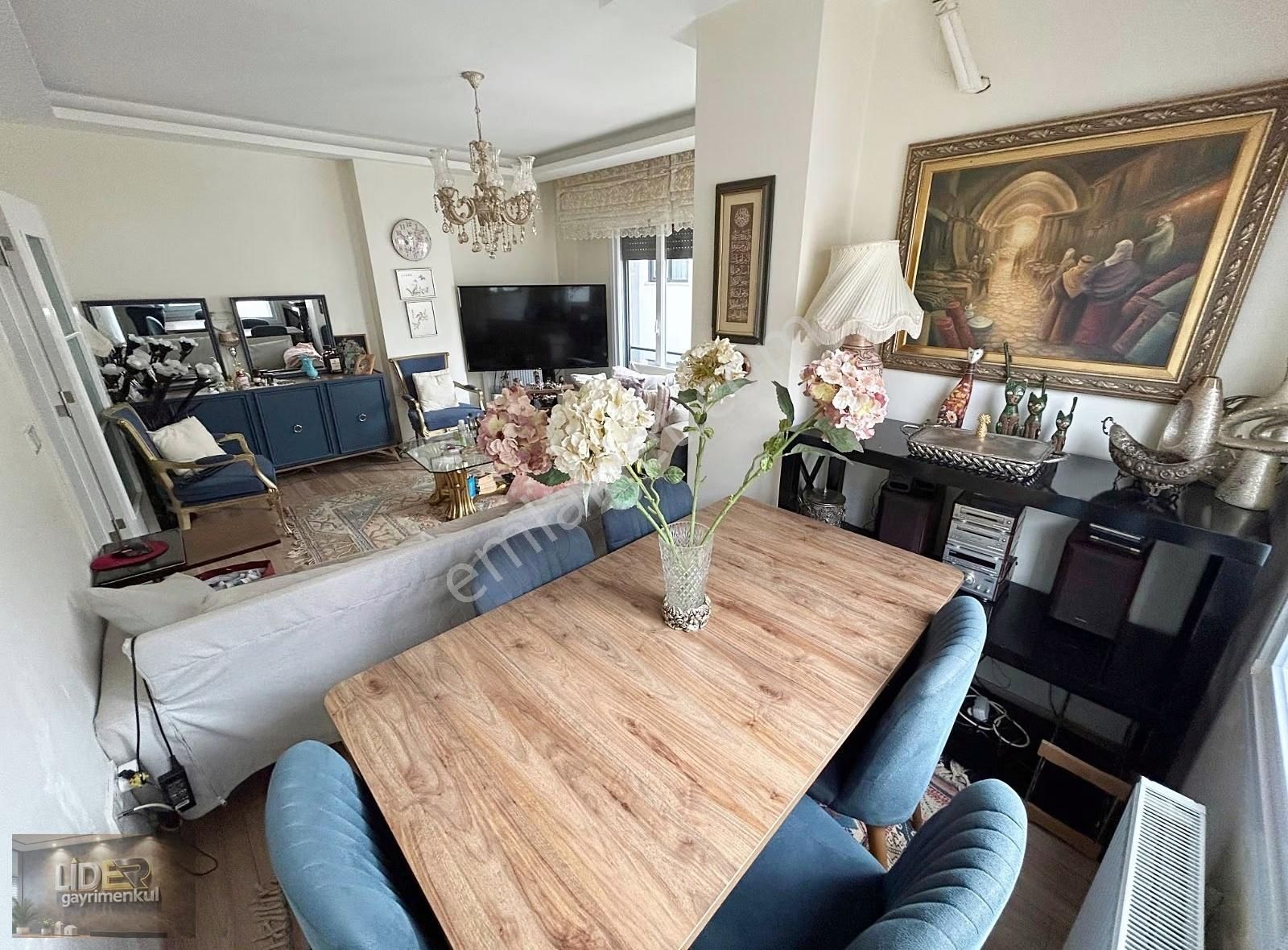 Lider'den Marmaray'a Yakın 4.katta Geniş Lüks Ferah 2+1 - Görsel 14