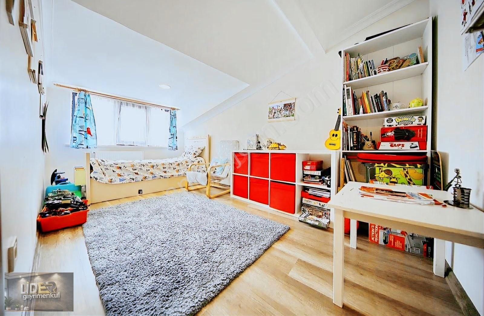 Lider'den Caddeye Yakın Ön Köşe 120 M2 3+1 Dubleks Daire - Görsel 10