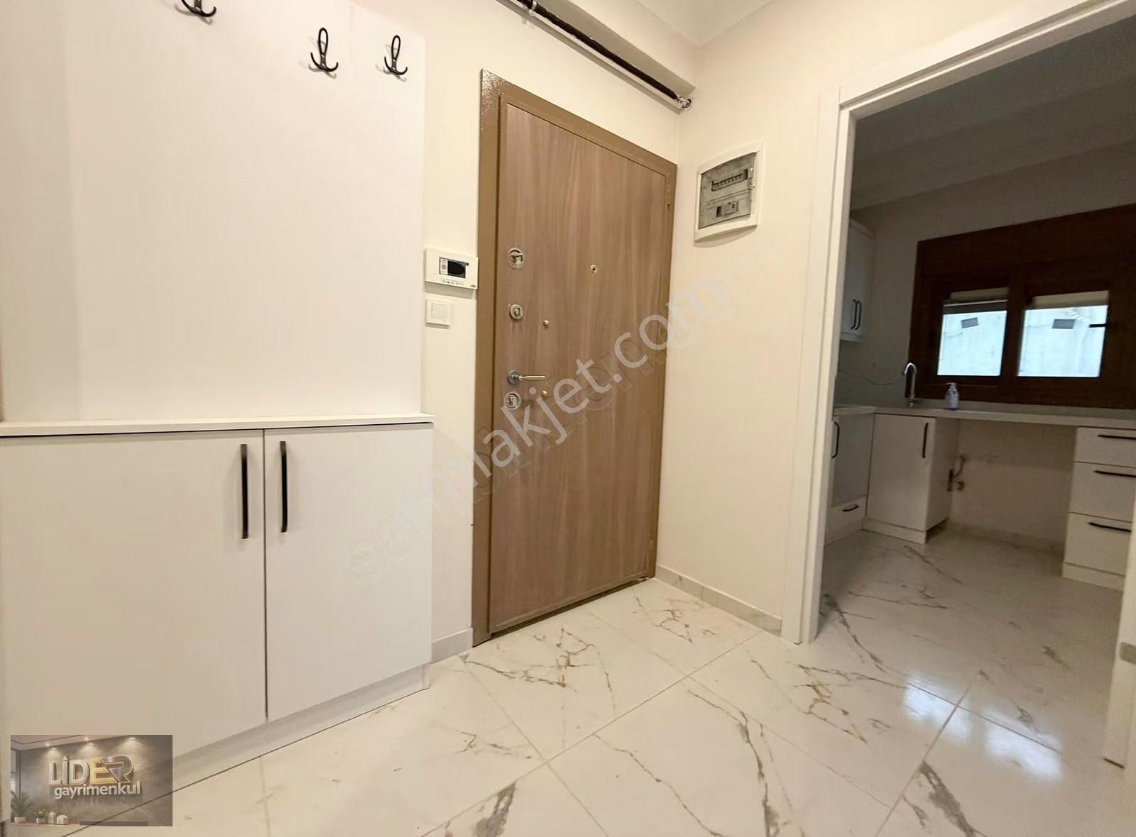 Lider'de İdealtepe Özel Bahçe Kullanımlı Ayrı Mutfaklı Sıfır 1+1 - Görsel 2