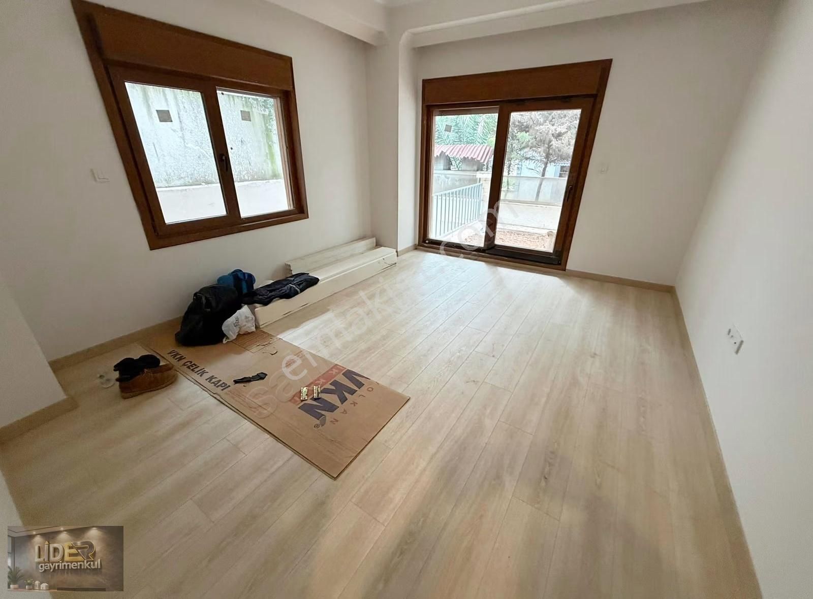 Lider'de İdealtepe Özel Bahçe Kullanımlı Ayrı Mutfaklı Sıfır 1+1 - Görsel 11