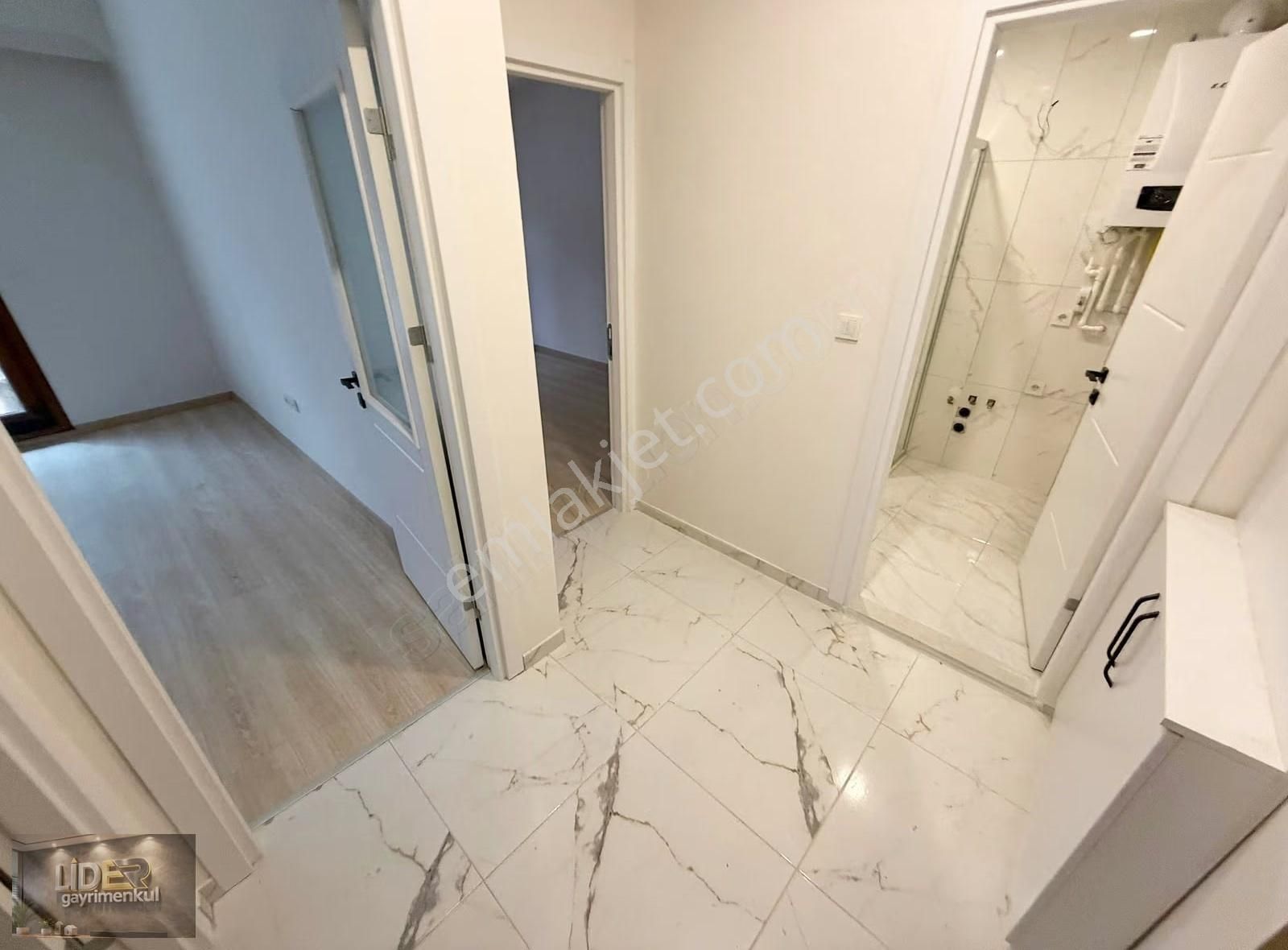 Lider'de İdealtepe Özel Bahçe Kullanımlı Ayrı Mutfaklı Sıfır 1+1 - Görsel 13