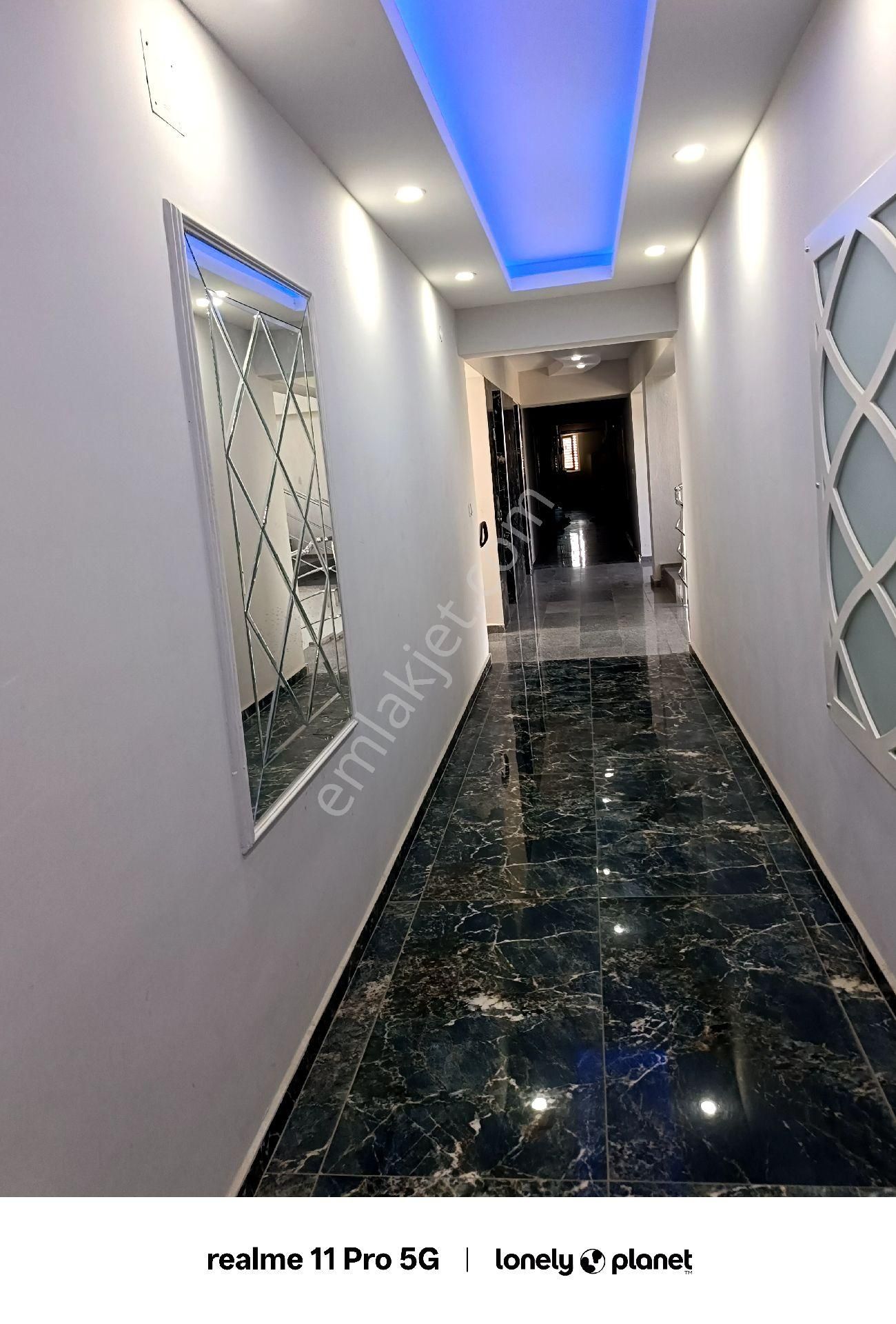 Cumhuriyet Sit Yüzme Havuzlu - Görsel 23