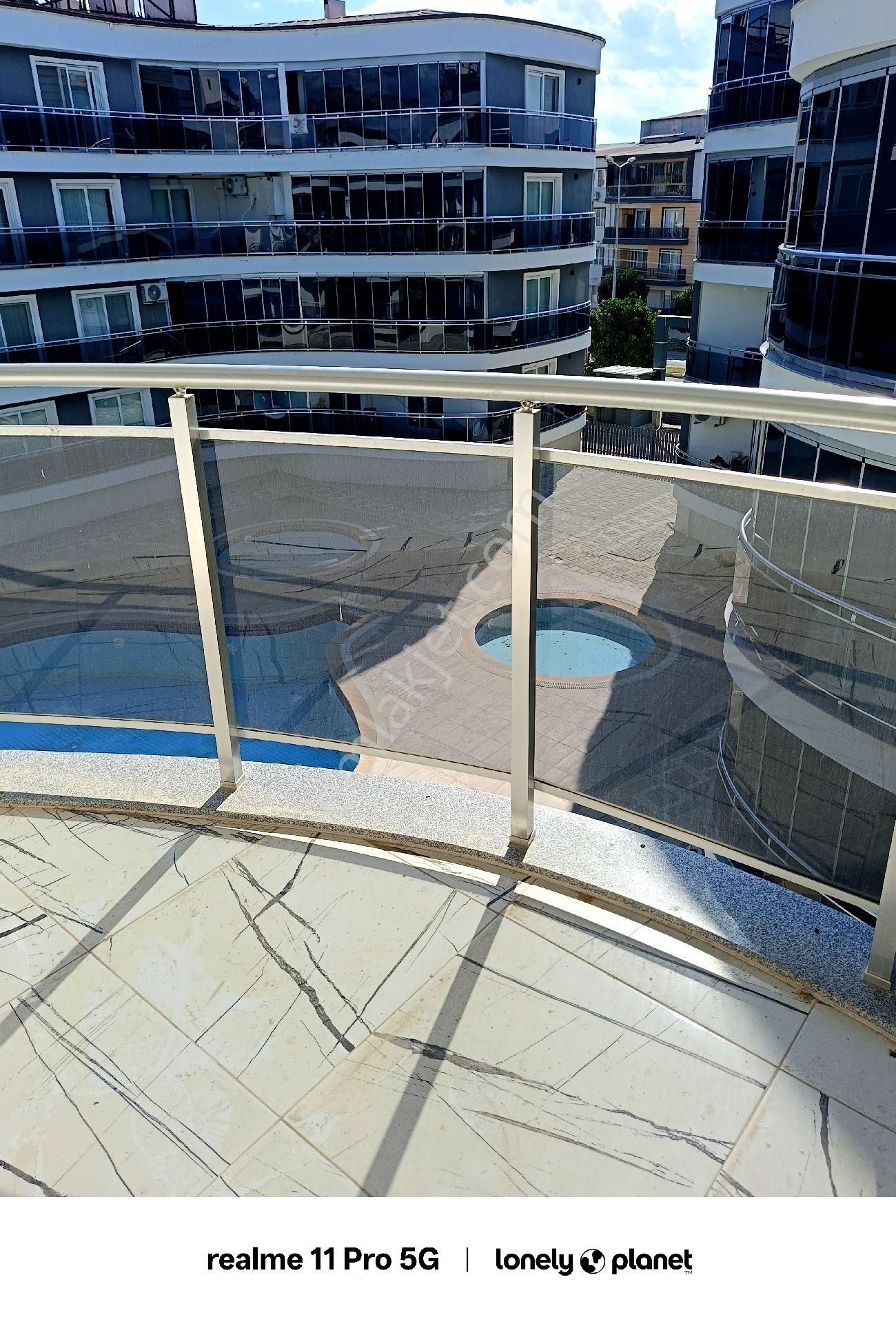 Cumhuriyet Sit Yüzme Havuzlu - Görsel 21