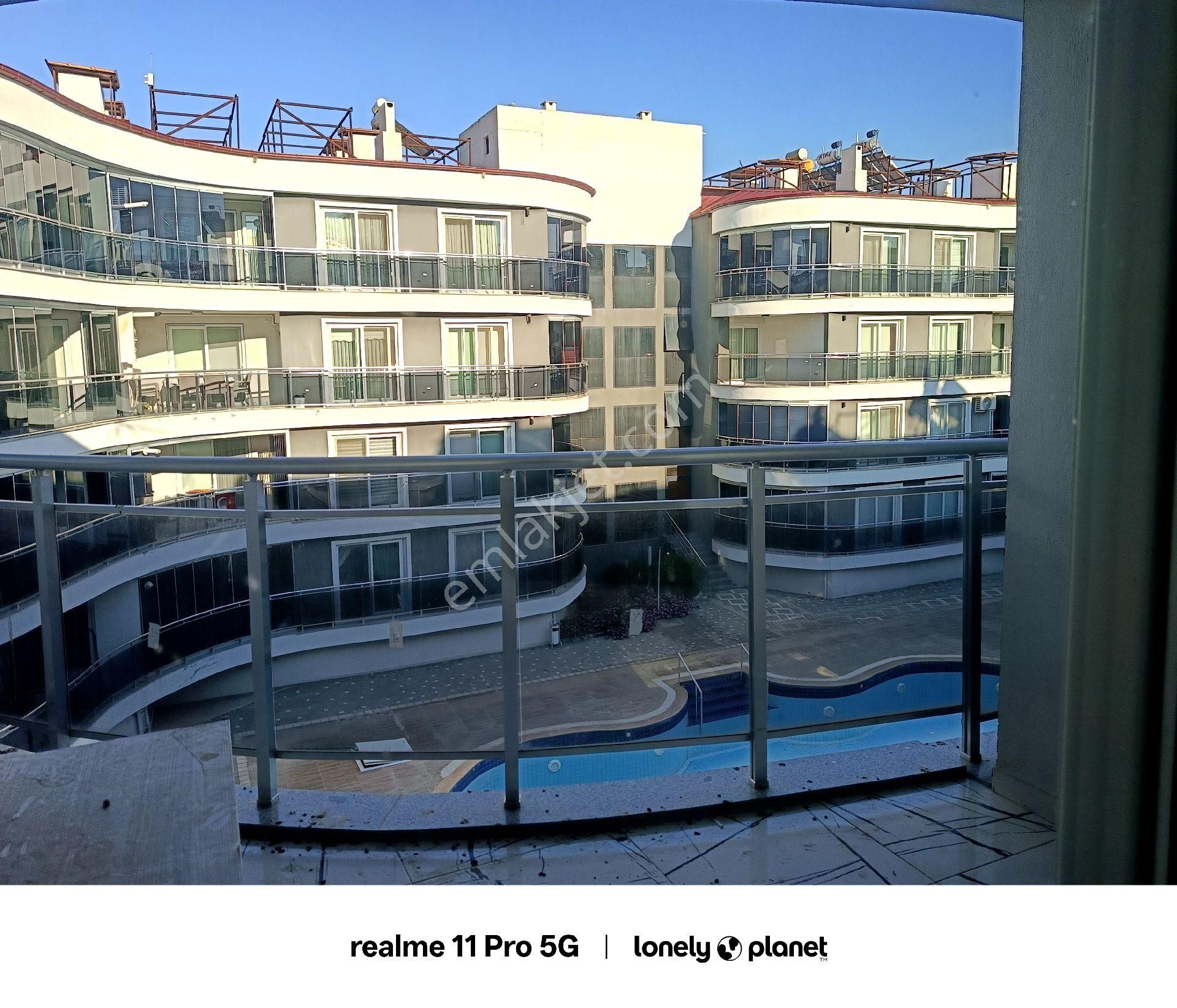 Cumhuriyet Sit Yüzme Havuzlu - Görsel 17