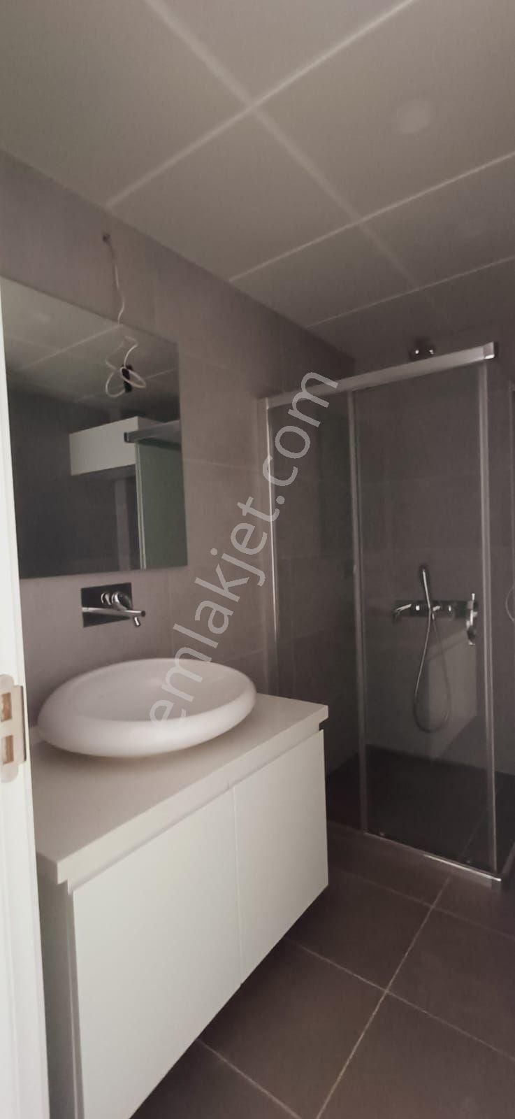 Havuzlu Sitede Panoromik Deniz Manzaralı 3+1 - Görsel 22