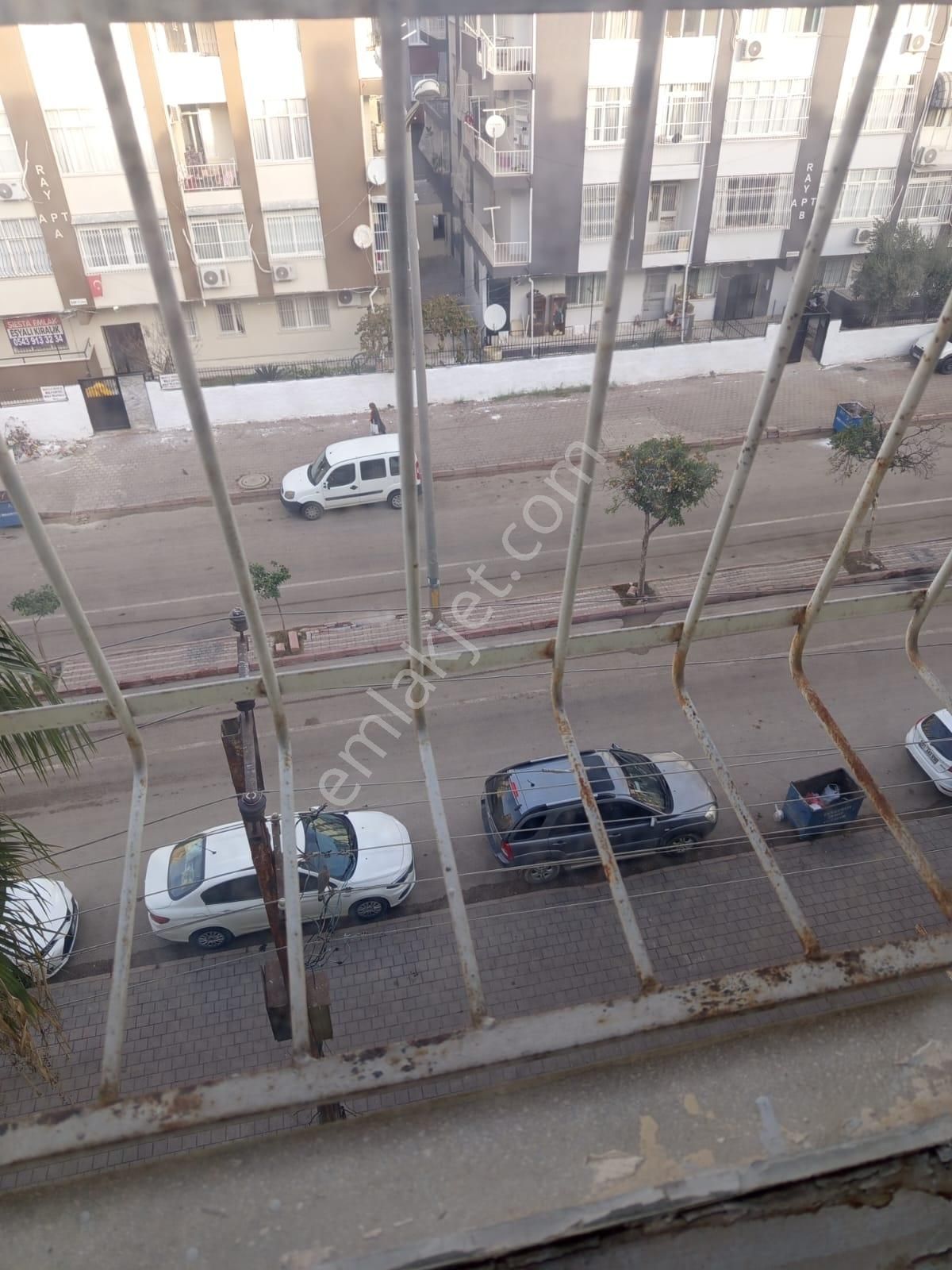 Eşyalı 2+1yeşilyurt Barajyolu 4-4katı Altun Blv Üzeri 2balkon Kiler Kap.mutfak 18,000tl 140m2 - Görsel 18