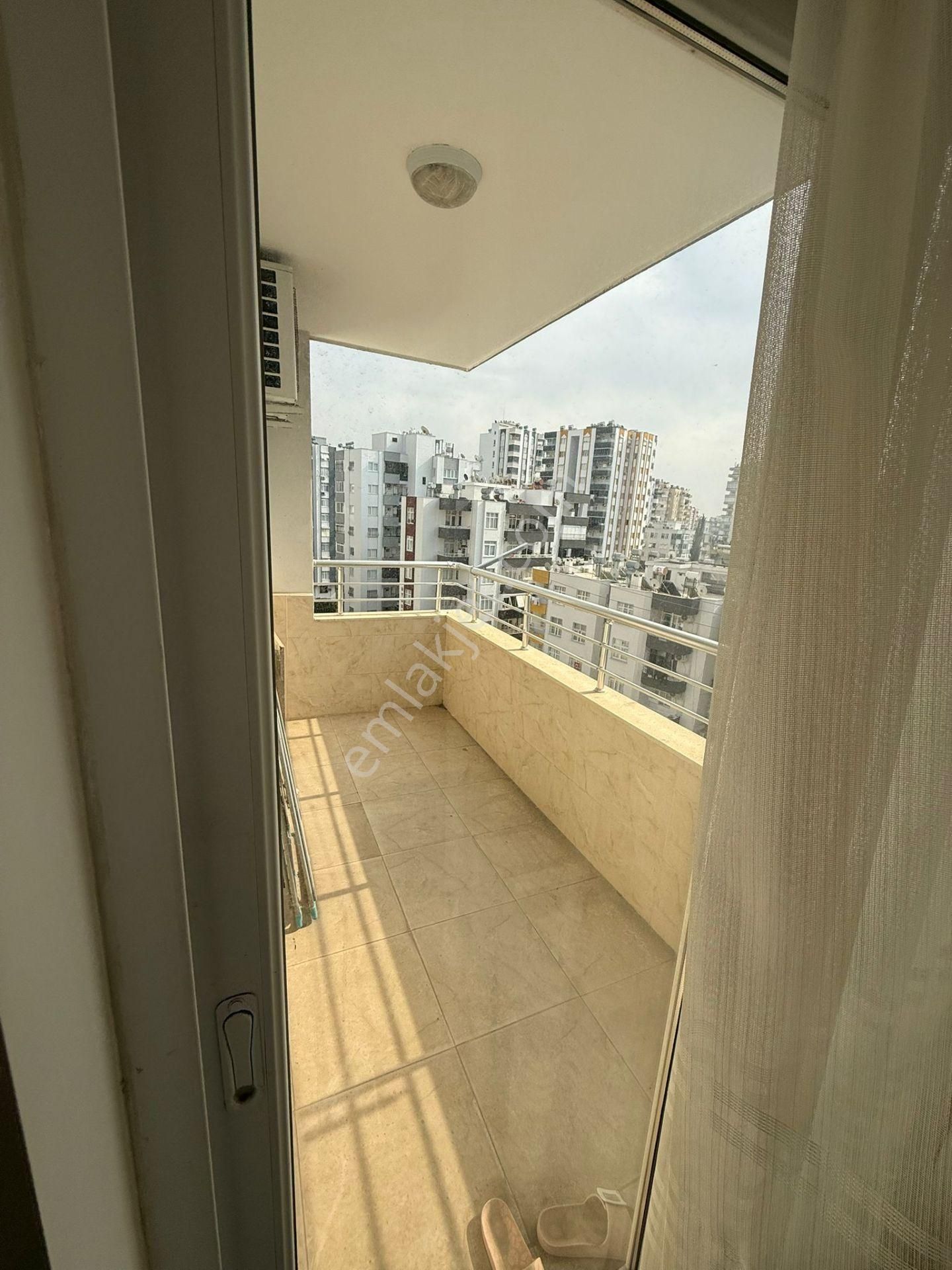 4+1mahfesığmaz 9-6 Katı 2banyo Full Yapılı 21-25yaş 180m2 Kiler Ç.odası Hasarsız Gdb Cephe - Görsel 2