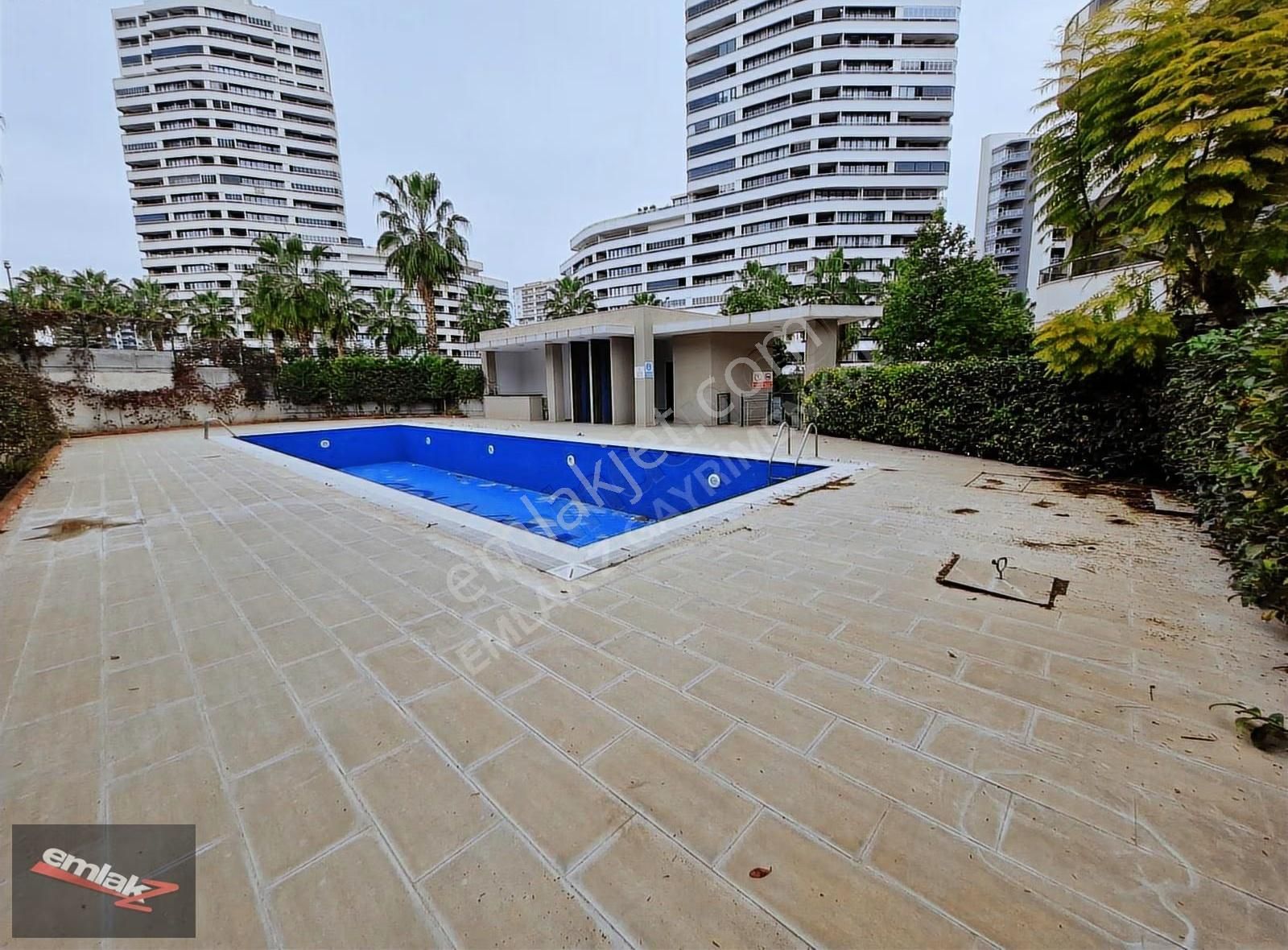 Emlak Z 'den Mix Mod Sitesinde Ultra Lüks 1+1 Satılık Daire - Görsel 9