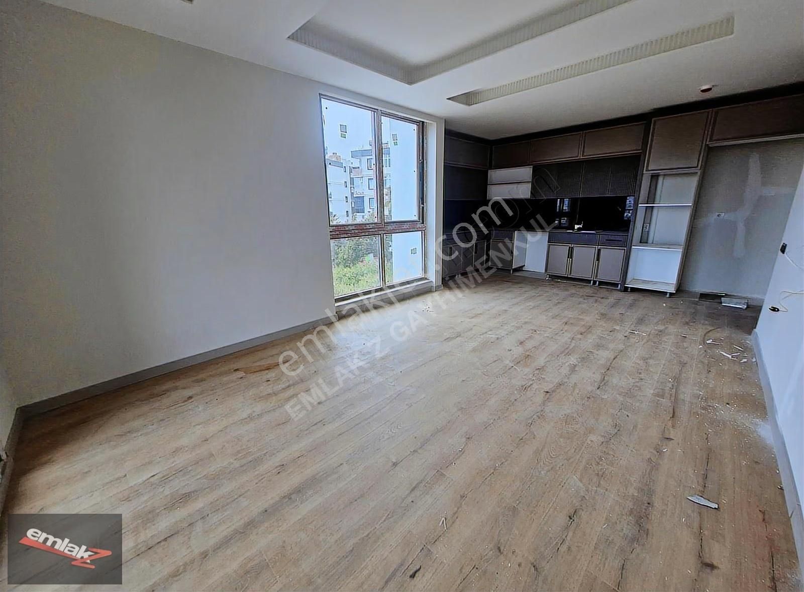 Emlak Z' Den ⫸fırsat⫸ Üniversite Cad. 2+1 Yerden Isıtmalı Daire - Görsel 11