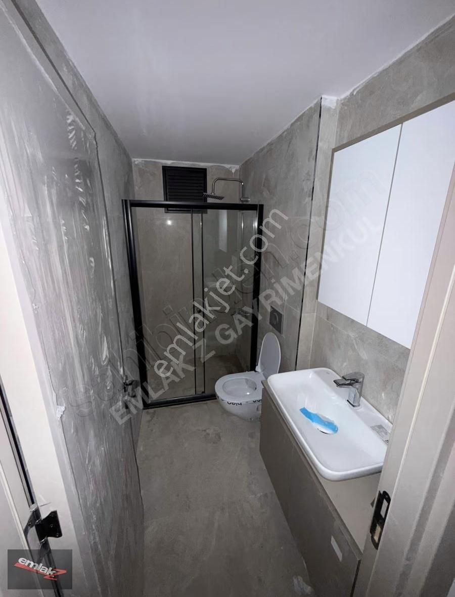 Emlak Z' Den ⫸fırsat⫸ Üniversite Cad. 2+1 Yerden Isıtmalı Daire - Görsel 19
