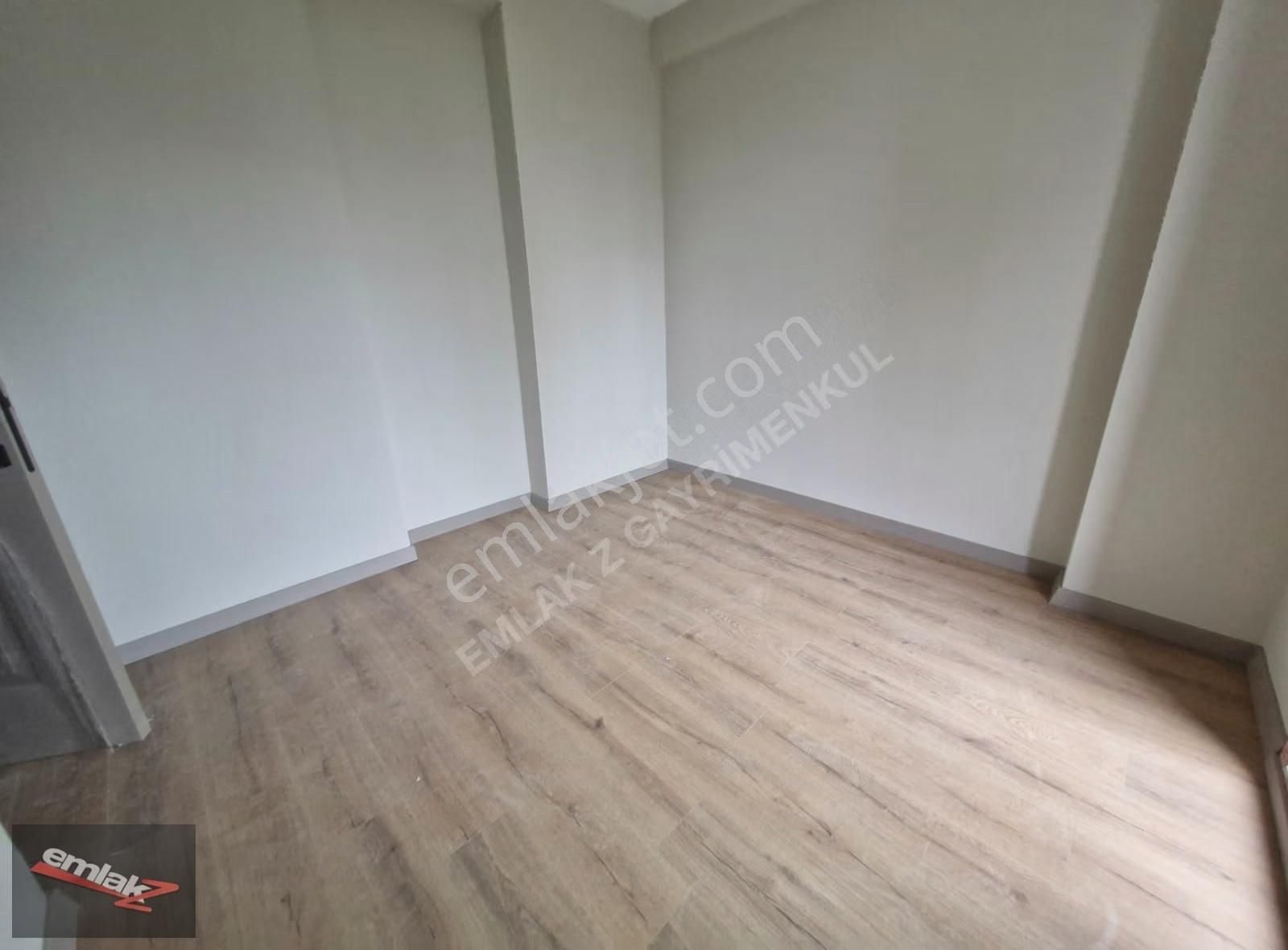Emlak Z' Den ⫸fırsat⫸ Üniversite Cad. 2+1 Yerden Isıtmalı Daire - Görsel 31