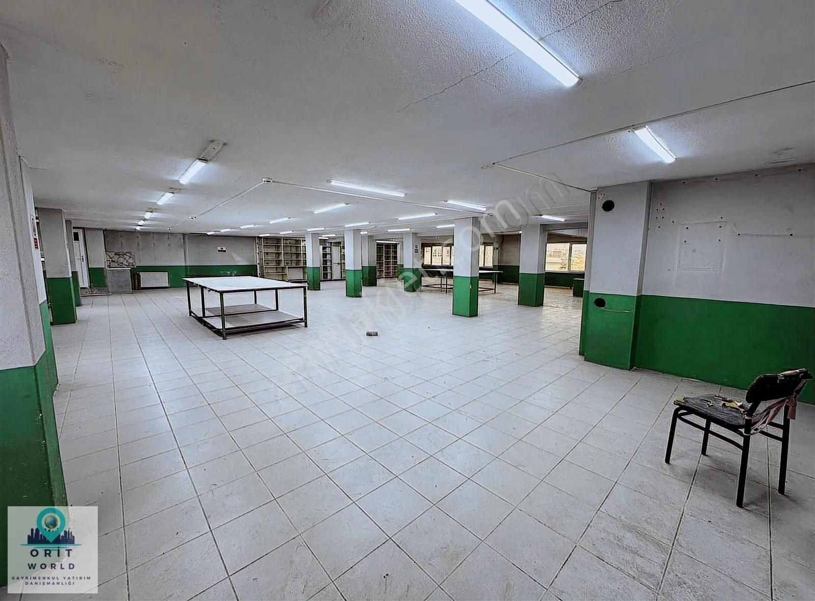 Bağlarbaşı Merkezde Kiralık 300m² Atölye/depo/işyeri - Görsel 5