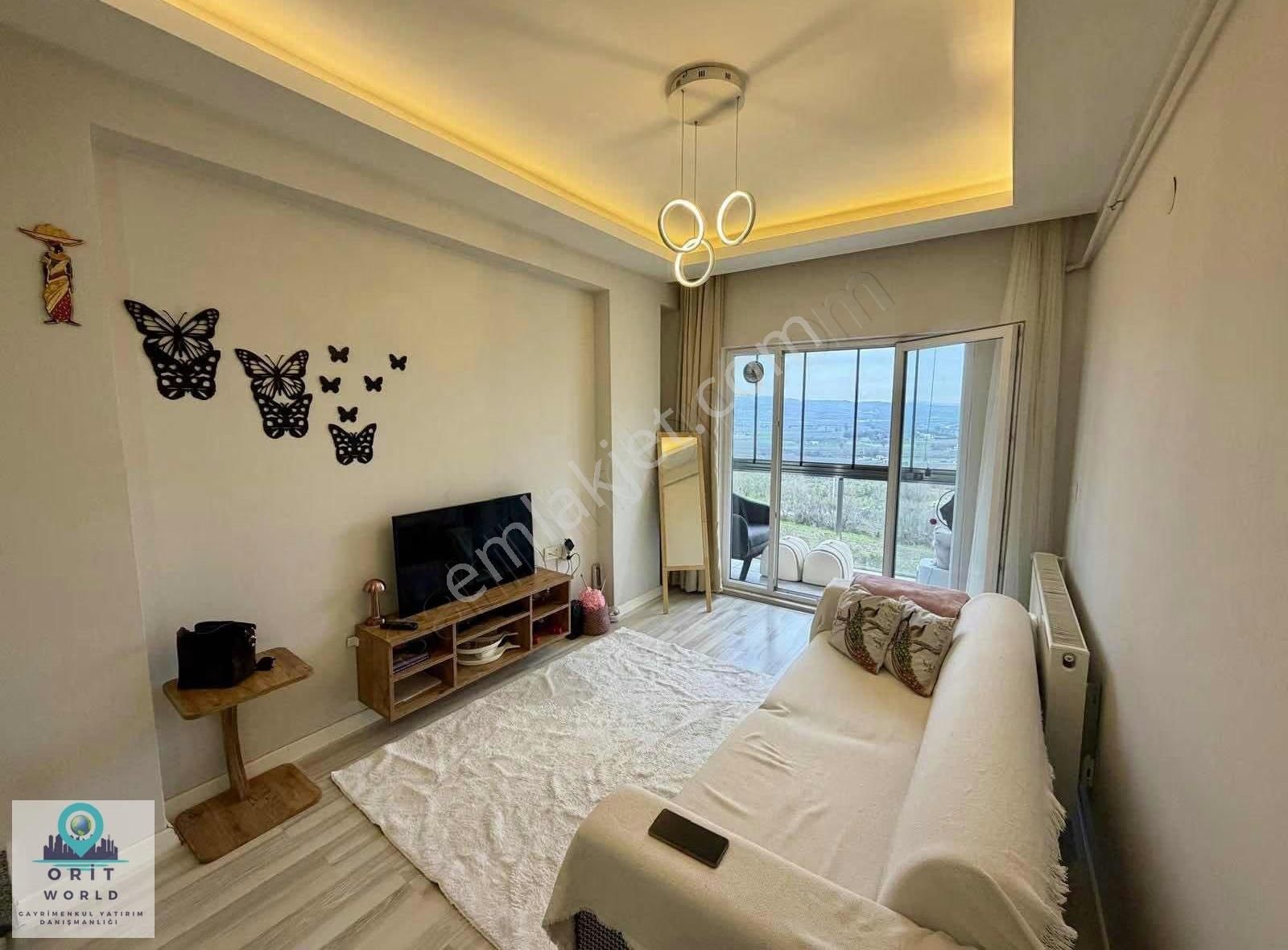 Görüklede Satılık 1+1 Cam Balkonlu Kat Mülkiyetli Daire