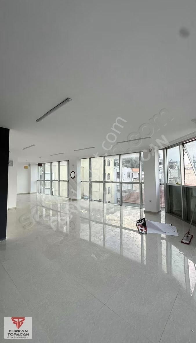 Furkan Topacan Gayrimenkul ' Den Kiralık Ofis