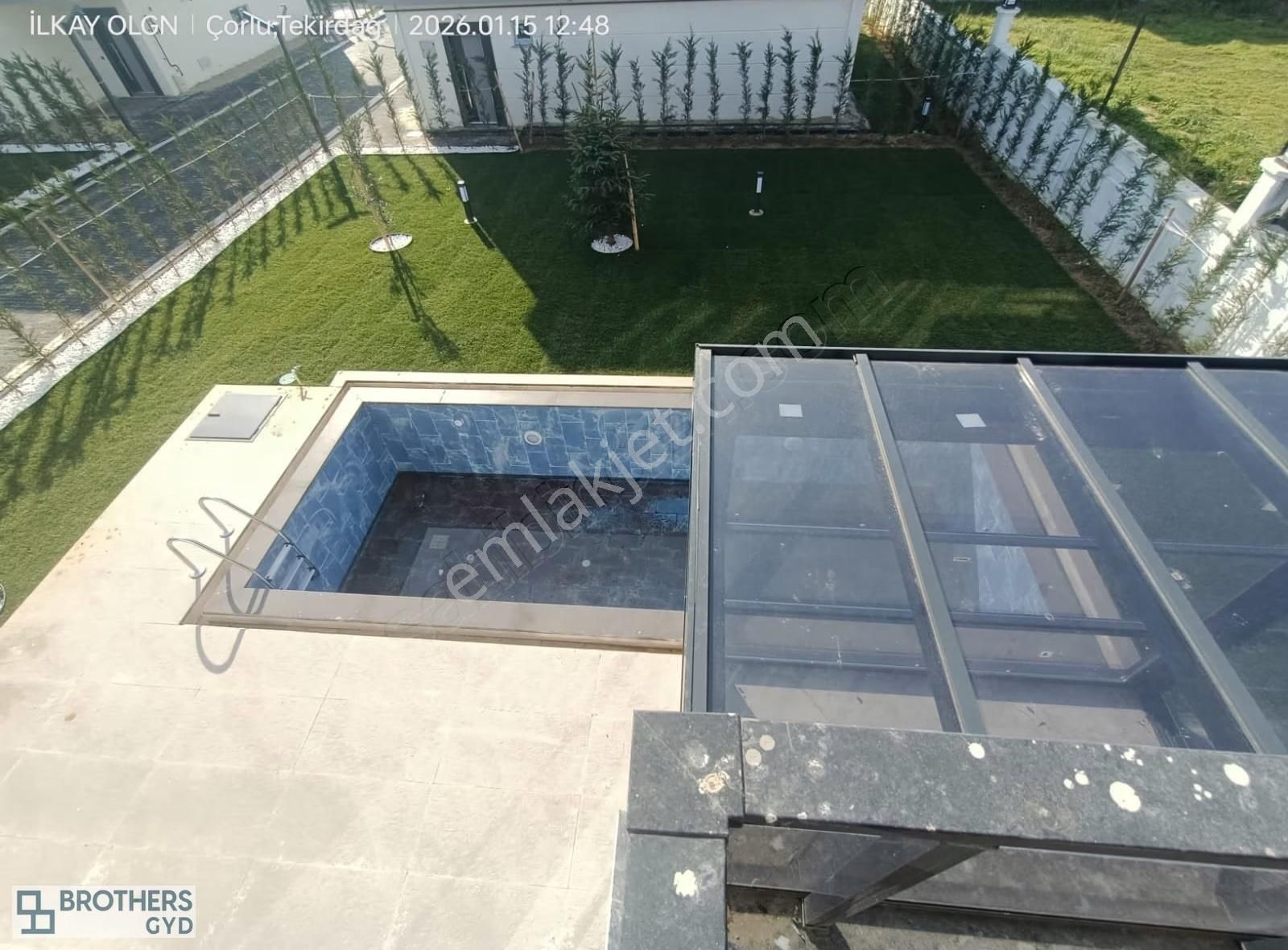Brothersdan Önerlerde 560m2 Arsa Paylı Müstakil Havuzlu Villa - Görsel 10