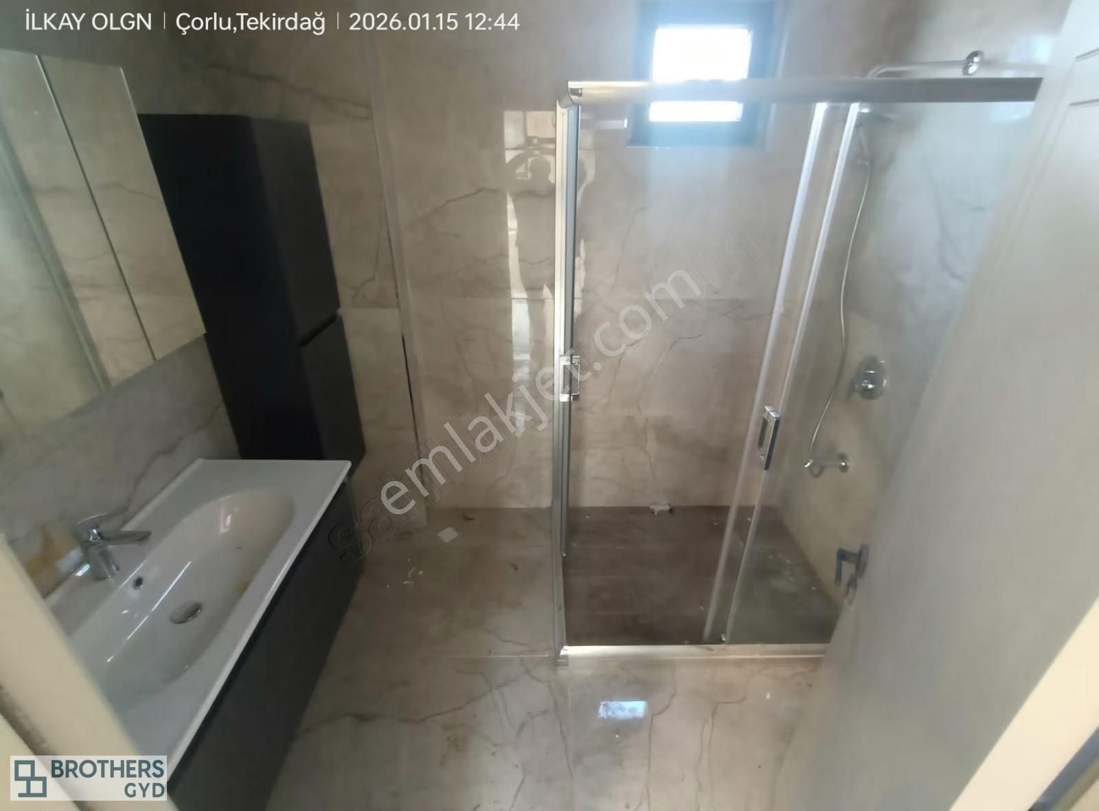 Brothersdan Önerlerde 560m2 Arsa Paylı Müstakil Havuzlu Villa - Görsel 25
