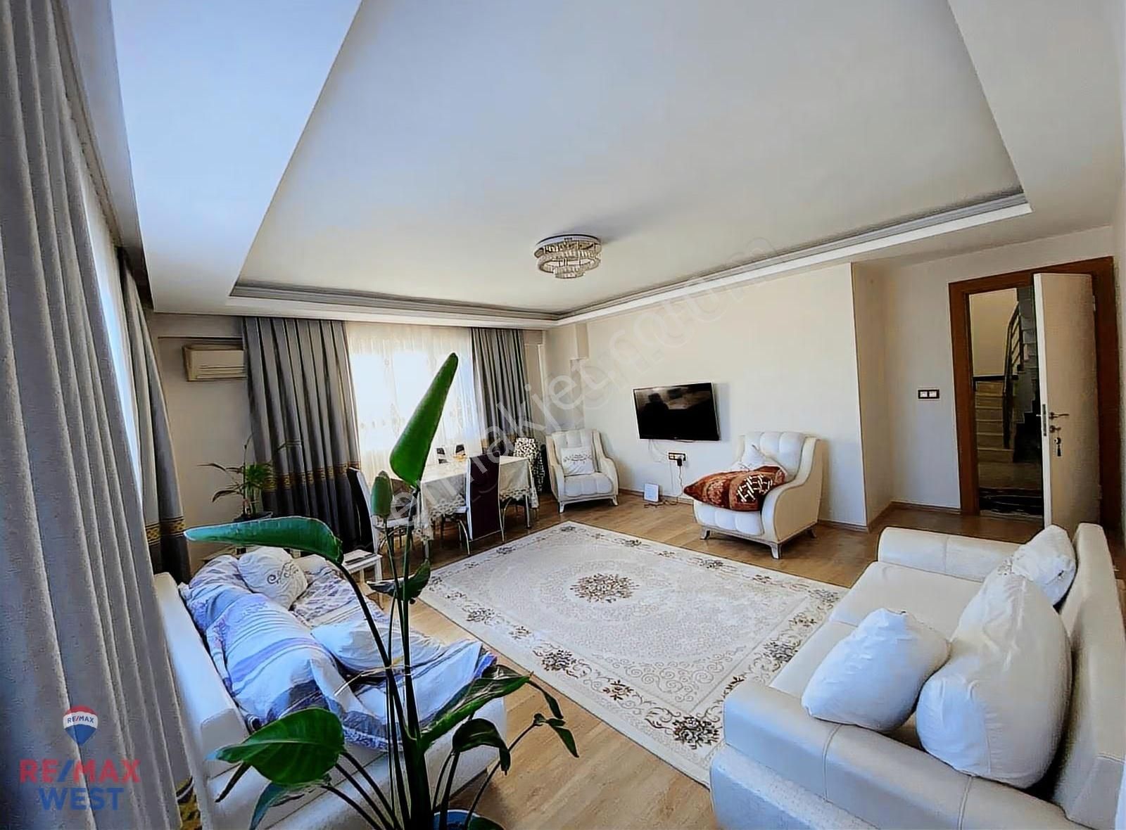 Bayraklı Emek Mahallesi Satılık Geniş Teraslı 4+1 Dubleks Daire - Görsel 13