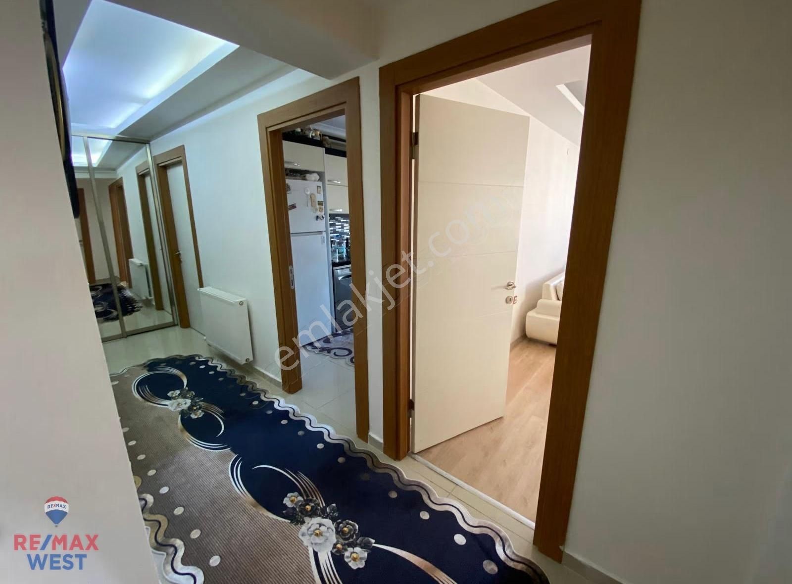 Bayraklı Emek Mahallesi Satılık Geniş Teraslı 4+1 Dubleks Daire - Görsel 15