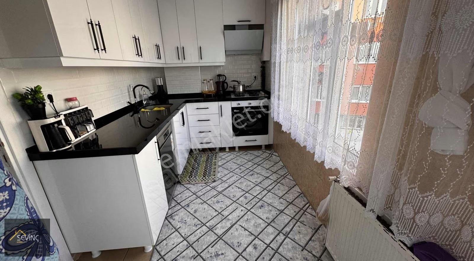 Sevinç Emlak Tan Satilik 2+1 120 M2 Daire