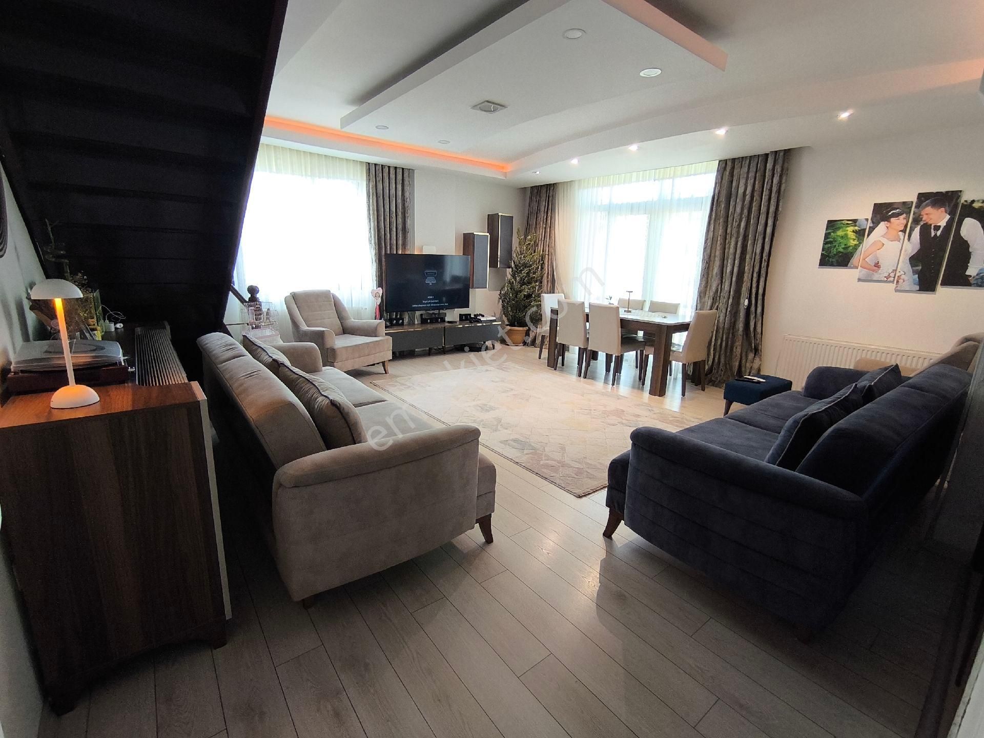 Cağaloğlu Cadde Cepheli Deniz Manzaralı Harika Konumda - Görsel 4