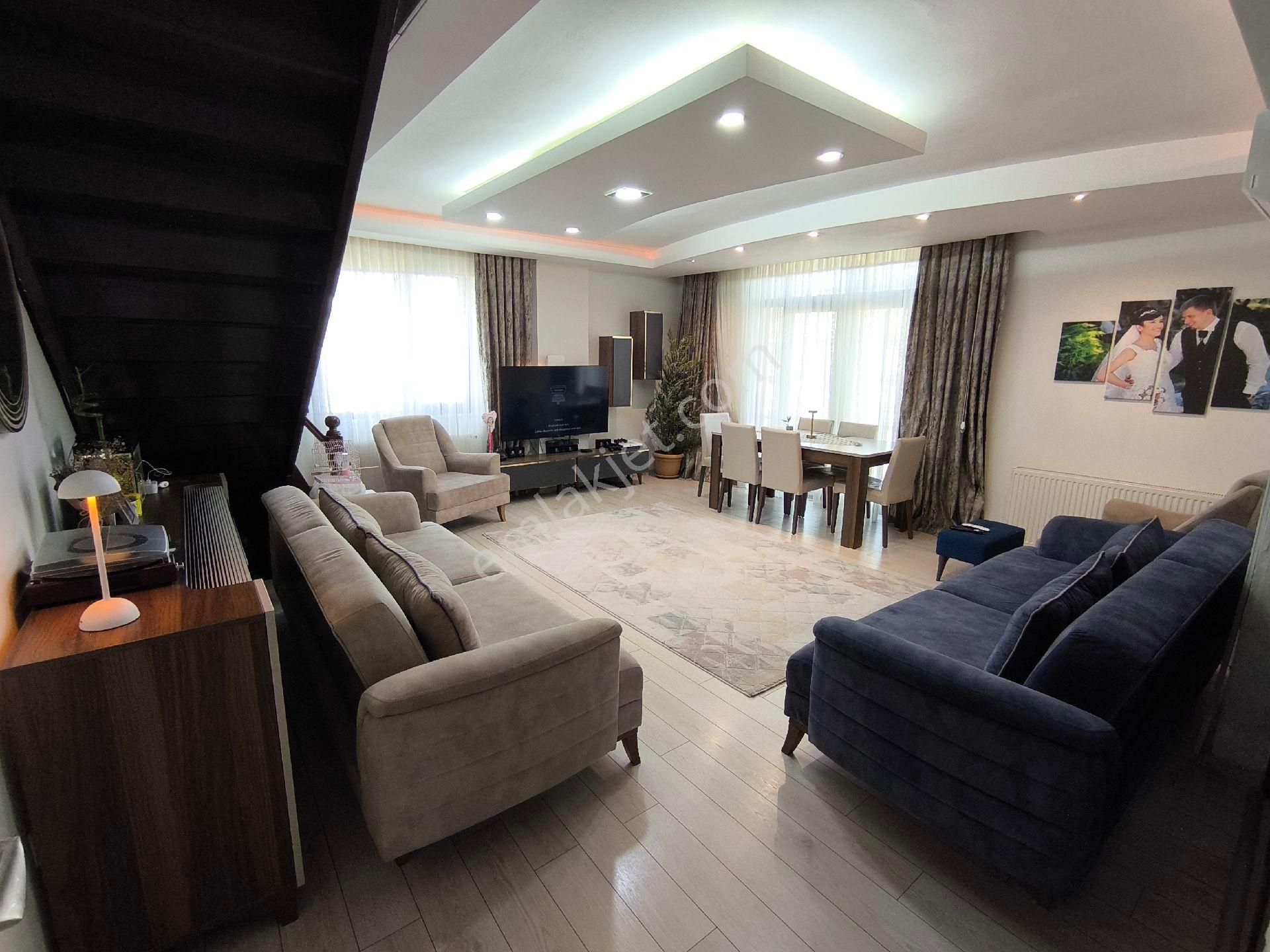 Cağaloğlu Cadde Cepheli Deniz Manzaralı Harika Konumda - Görsel 3