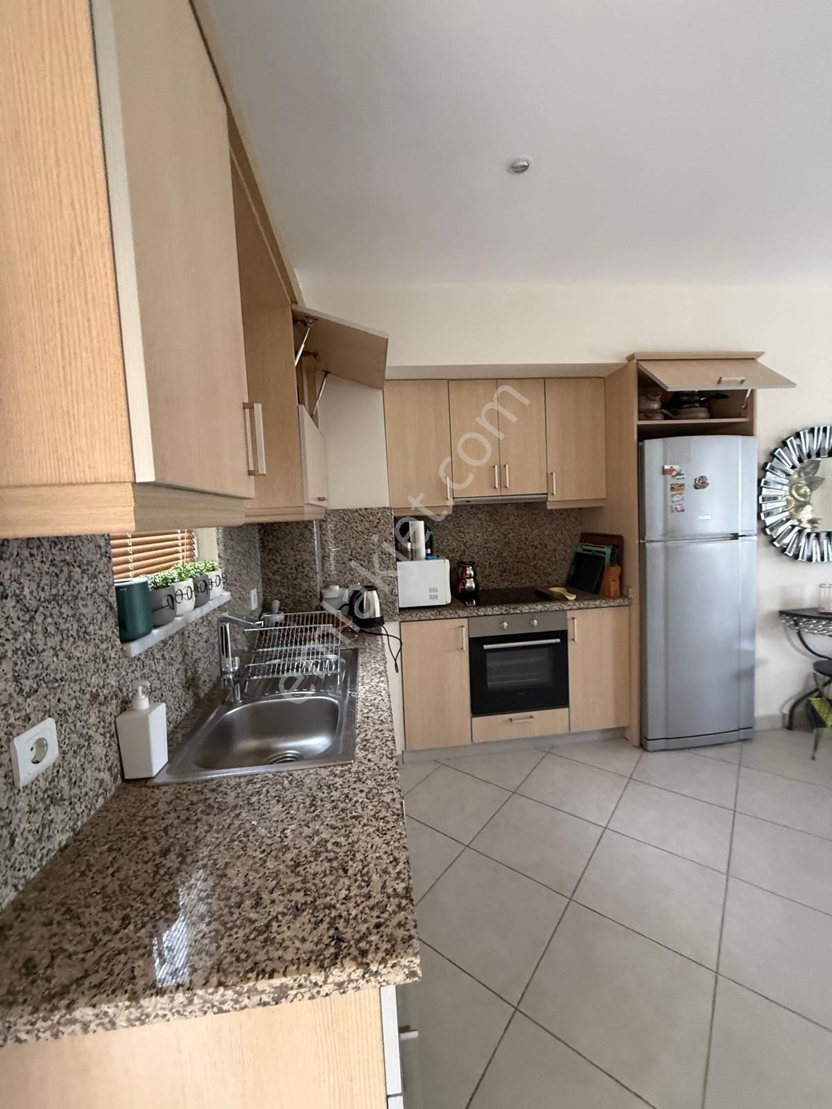 Havuzlu Sitede Eşyalı Yazlık - Görsel 20