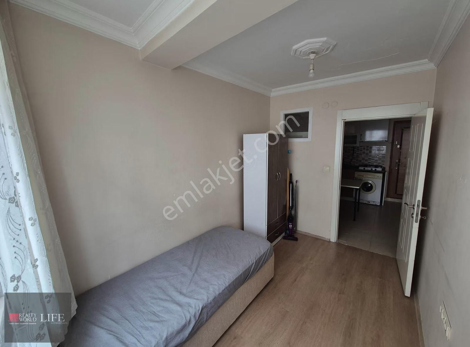 Rw Lıfe // Sütlüce Gülün Sokak Üzerinde Kiralık Eşyalı 1+1 Daire - Görsel 19