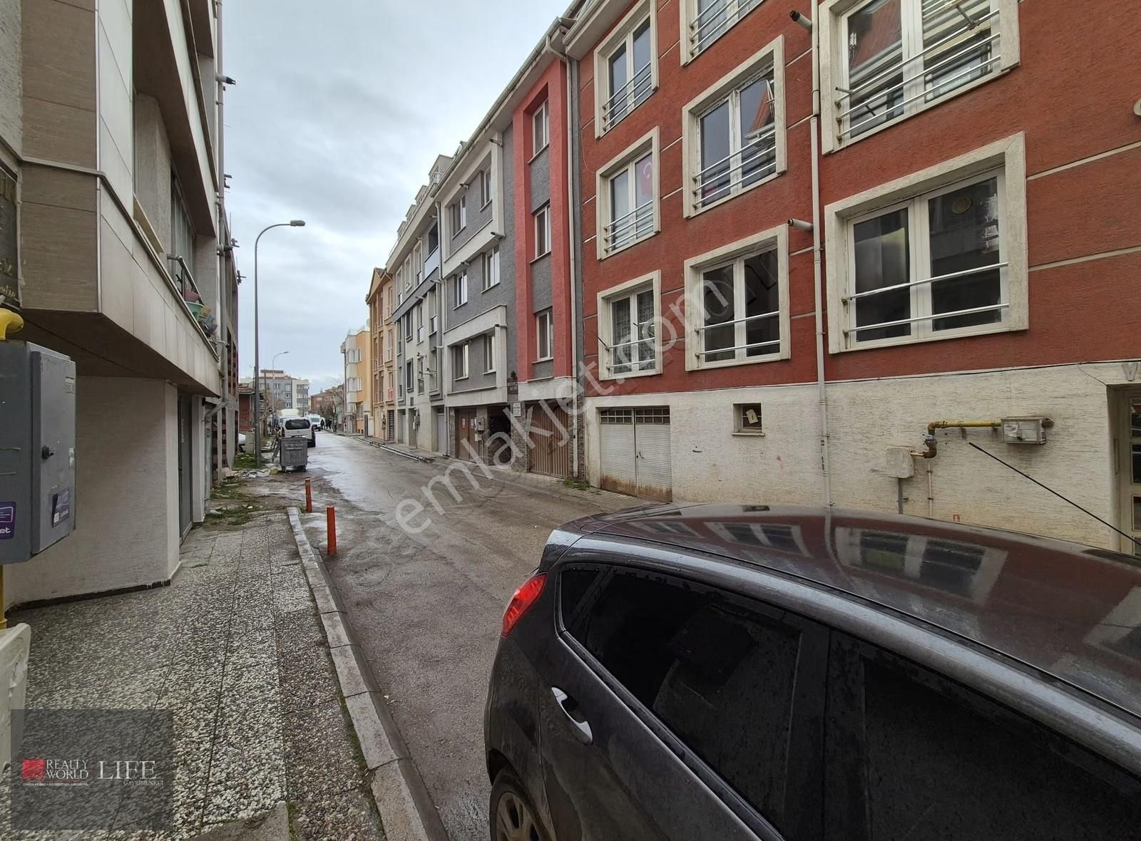 Rw Lıfe // Sütlüce Gülün Sokak Üzerinde Kiralık Eşyalı 1+1 Daire - Görsel 9