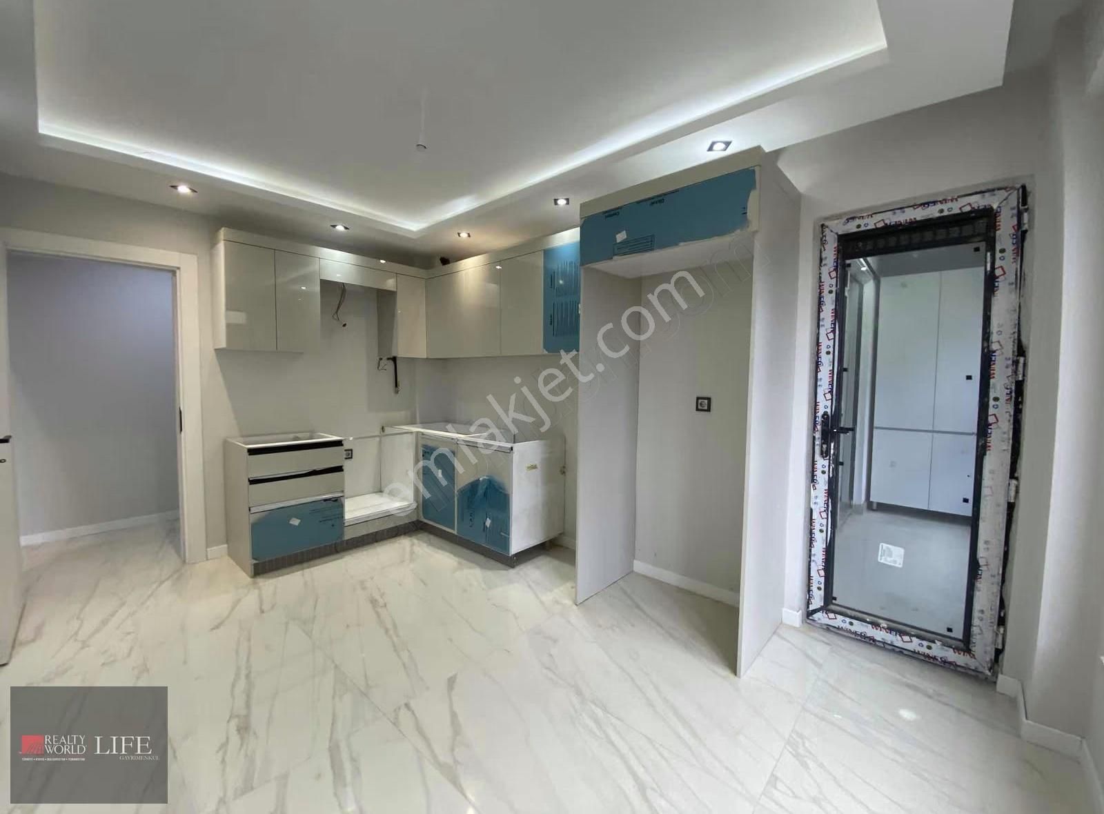 Rw Lıfe//çamlıca Mh Özel Garajlı Geniş 2+1 Ara Kat Satılık Daire - Görsel 10