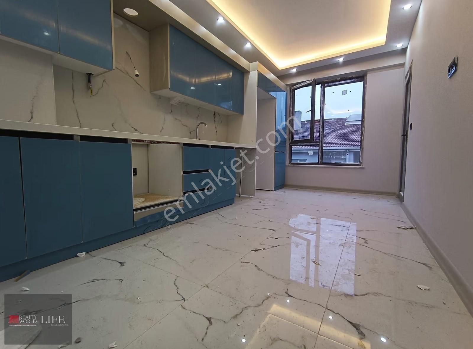 Rw Lıfe // Ömerağa Mah.ebeveyn Banyolu Satılık Lüks 2+1 Daire - Görsel 5