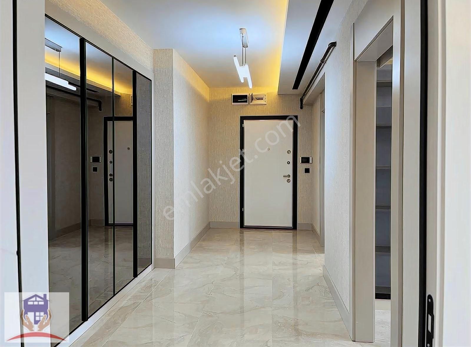 Hakan Akbıyık Okulu Yakını Bulvar Cepheli Süper Lüks 4+1 Daire - Görsel 15