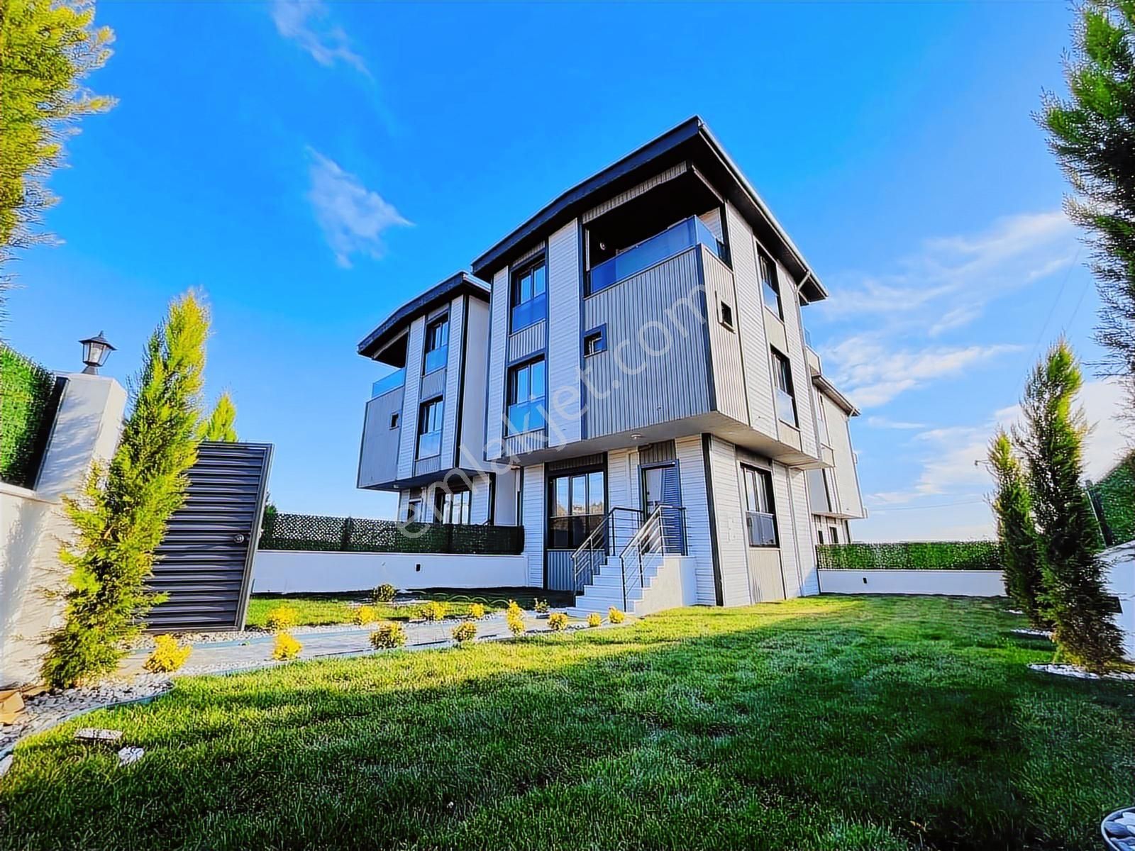 Kartallar'dan Yüksek Kredili,masrafsız, Bahçeli Yazlık Villa. - Görsel 6