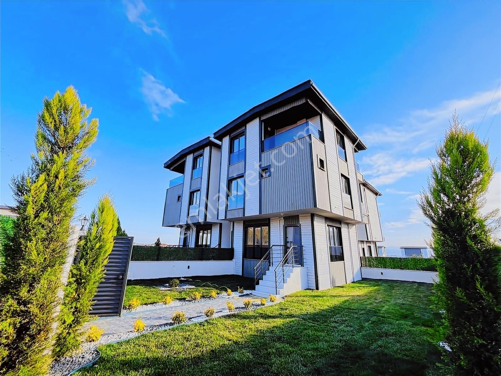 Kartallar'dan Yüksek Kredili,masrafsız, Bahçeli Yazlık Villa. - Görsel 10