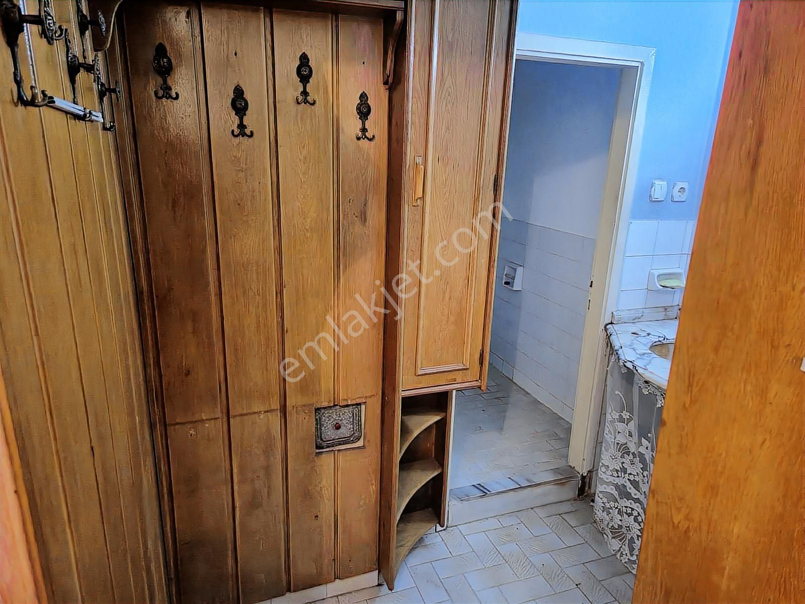 Realty World Adapazarı Akıncılar 120m2 3 Balkonlu Depolu Boş 3+1 - Görsel 23