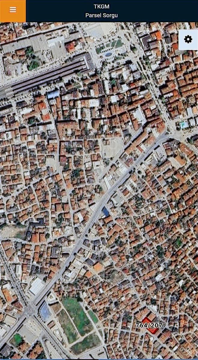 Realty World Adapazarı Akıncılar 120m2 3 Balkonlu Depolu Boş 3+1 - Görsel 26