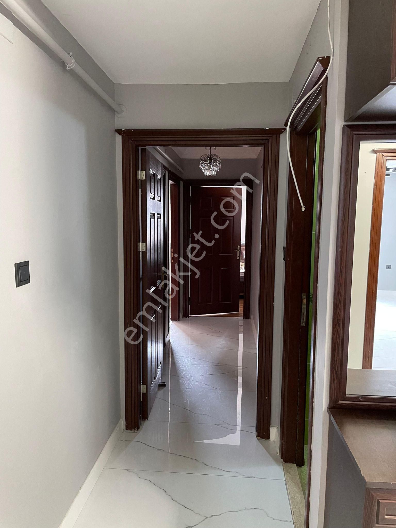 4+1 Yurt 280m2 Dgaz 12-2katı 11-15yaş *a.k.otopark* Kap.mutfak *kdb Cephe Hasarsız 90m2 Teras 2banyo - Görsel 4