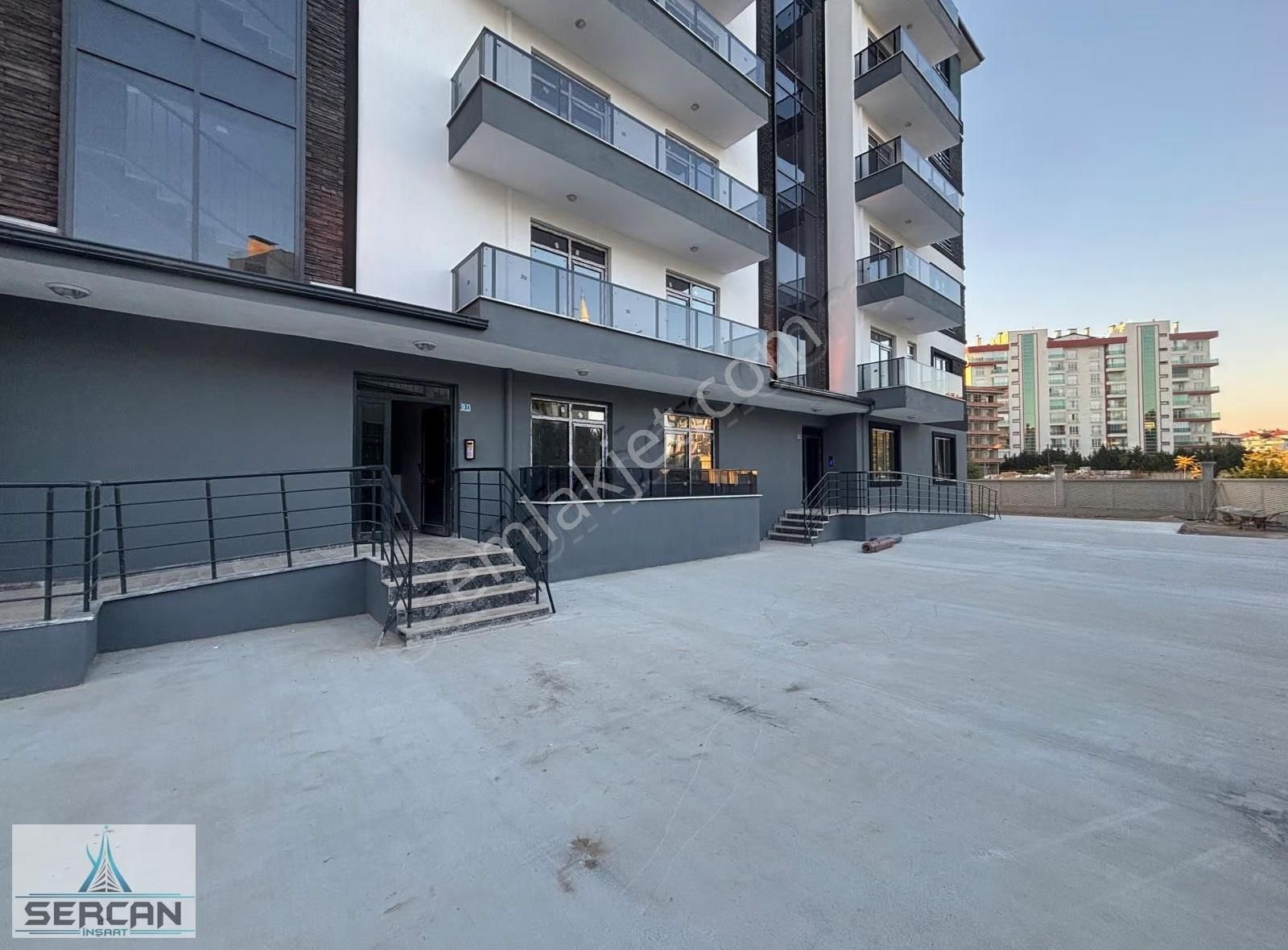 Akabe Mah. Fetih Caddesi Yanı 3+1 Sıfır Daire - Görsel 9