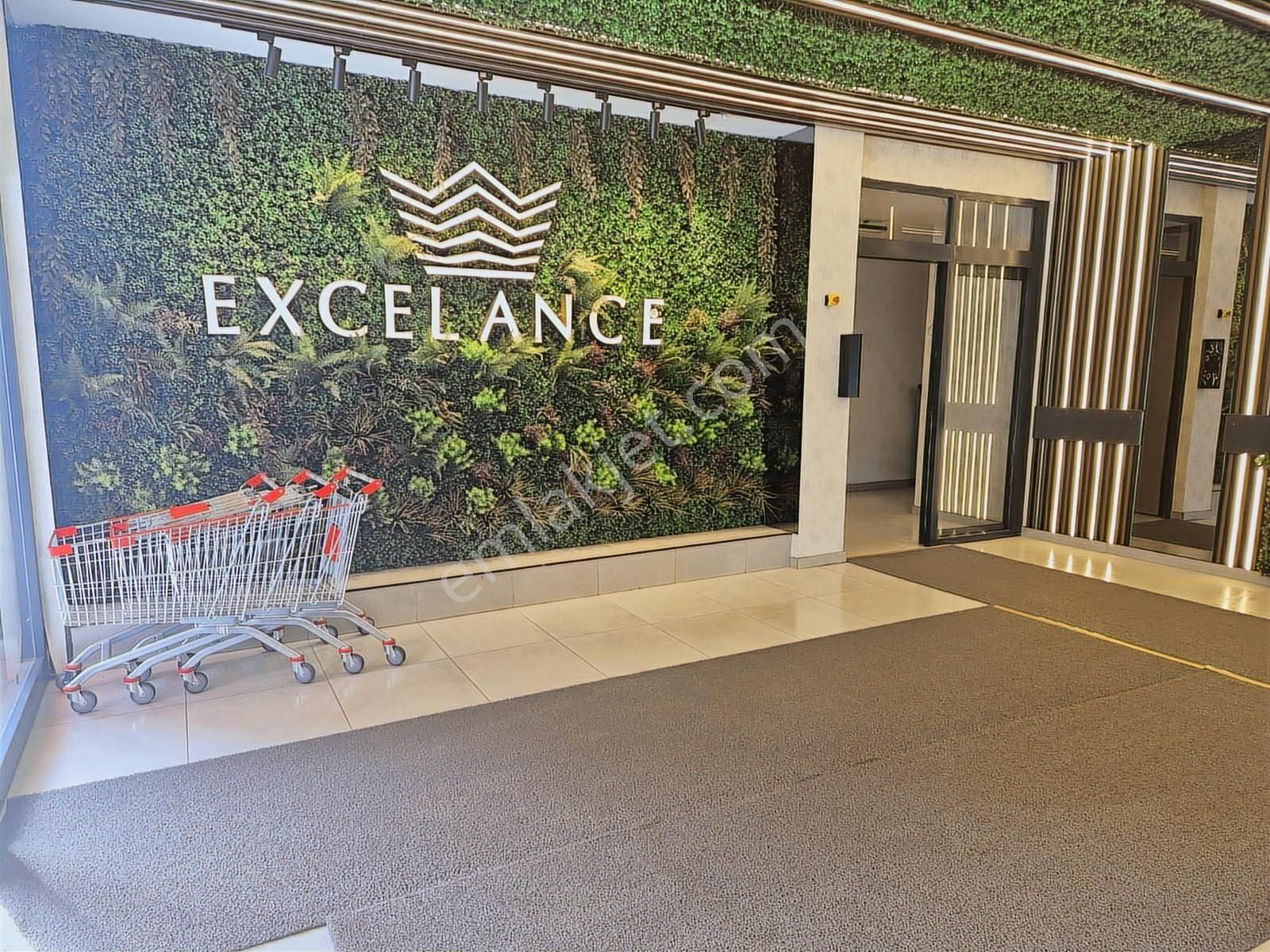 Ank İncek Excelance Vadi Satılık 4+1 Teraslı Dubleks Daire