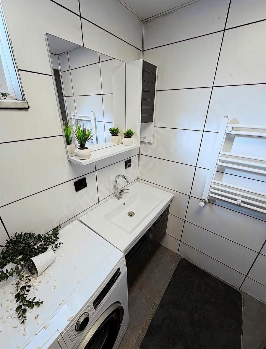 Tramvaya 2 Sokak Kiralamaya Hazır Full Konsept Eşyalı 1+1 - Görsel 13