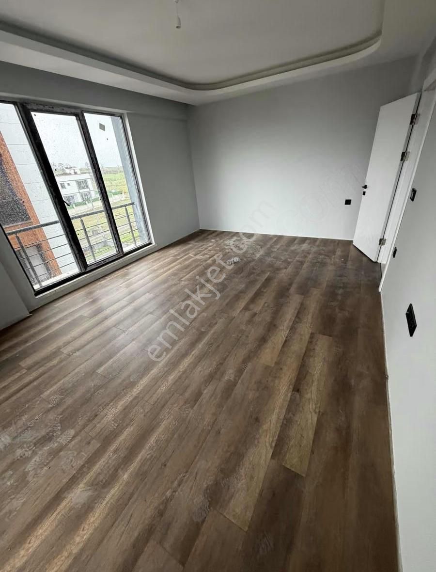 Alanlı'da Site İçerisinde Fırsat Geniş 2+1 Daireler - Görsel 4