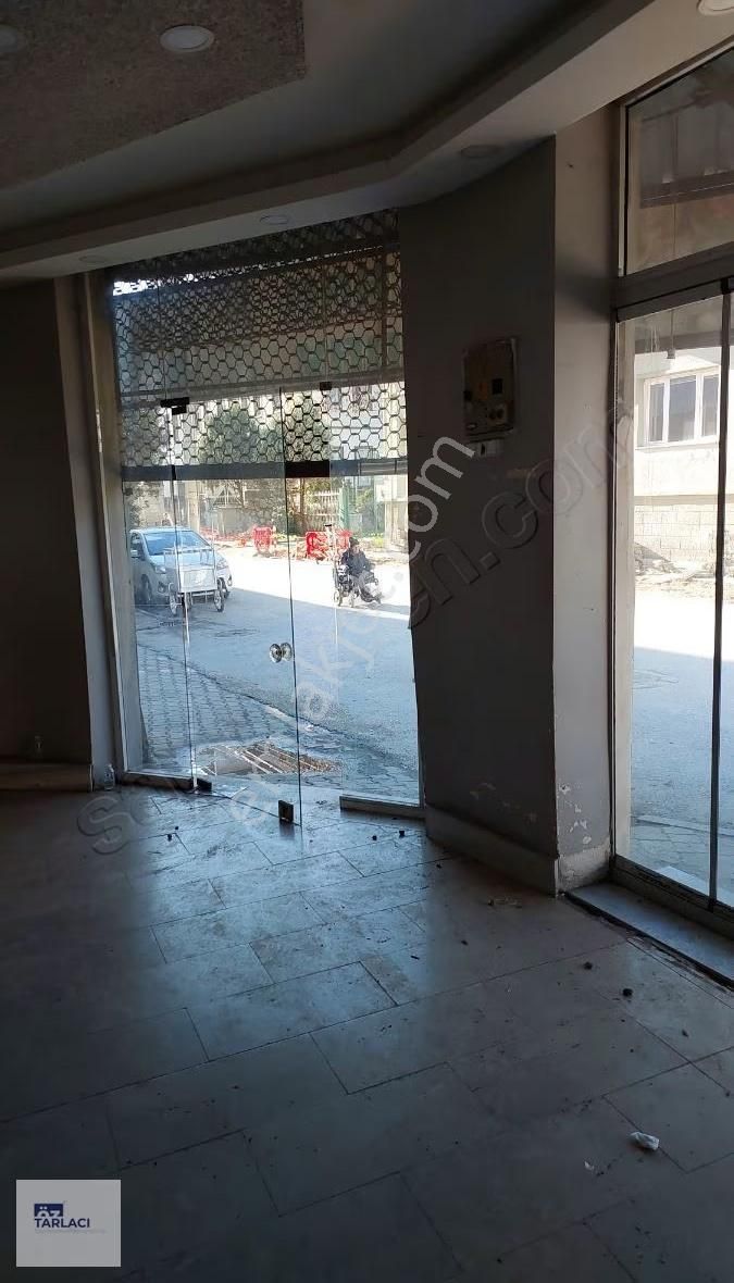 Züferbey Cadde Üzeri Kiralık Dükkan Üst Kat Depo Kullanımlı - Görsel 2
