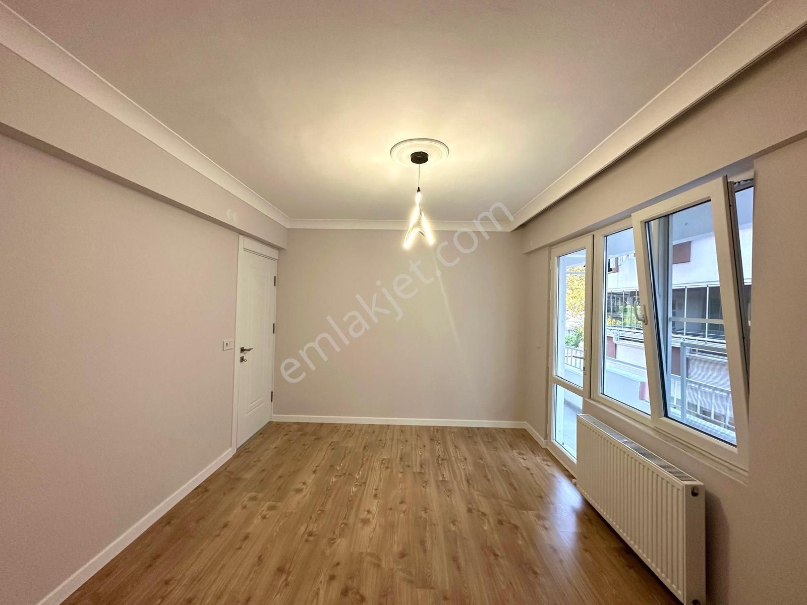 🏡 Referans'dan Akçay'da Ön Cephe Full Yapılı Arakat 3+1 Daire - Görsel 24