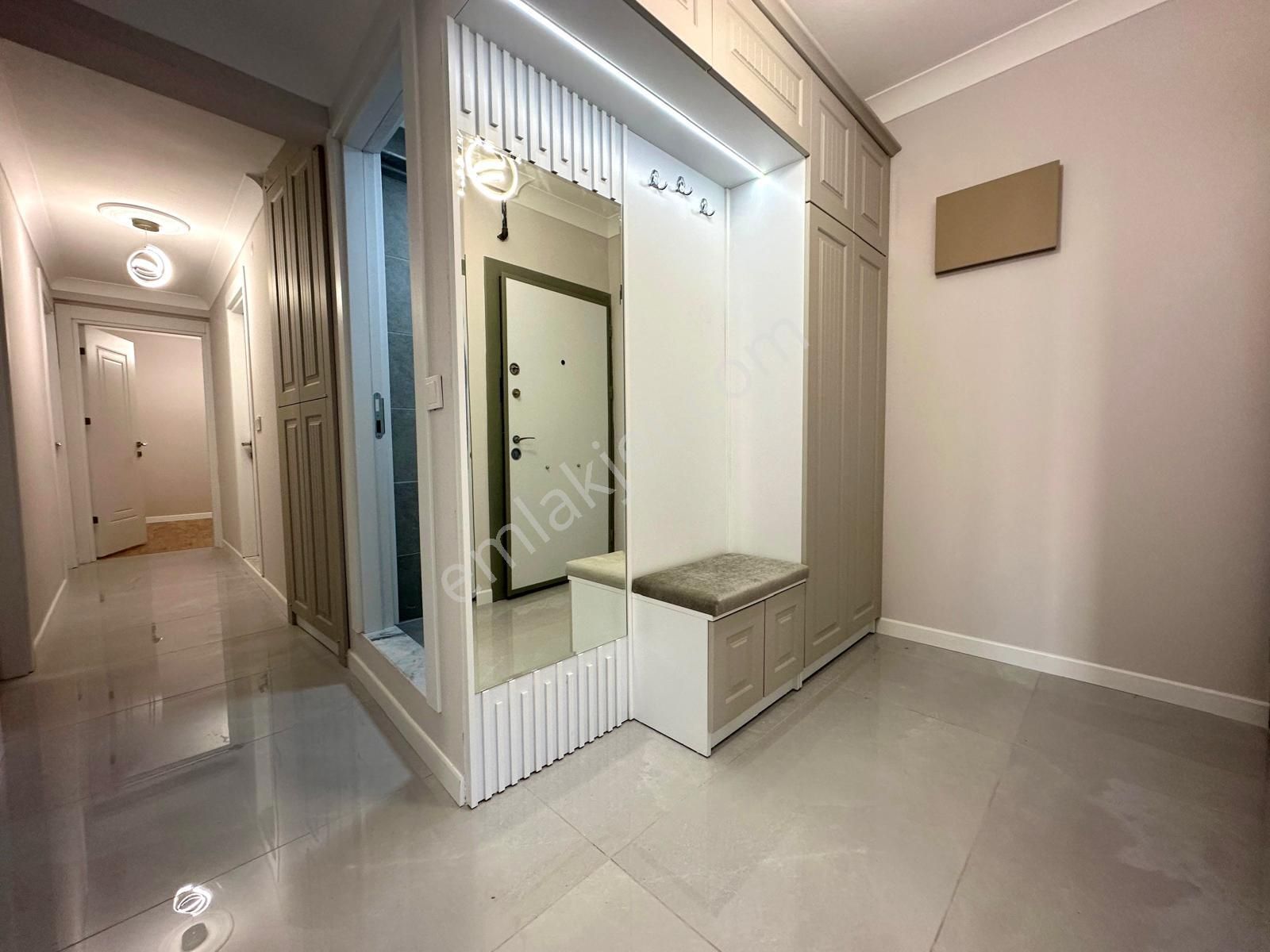 🏡 Referans'dan Akçay'da Ön Cephe Full Yapılı Arakat 3+1 Daire - Görsel 17