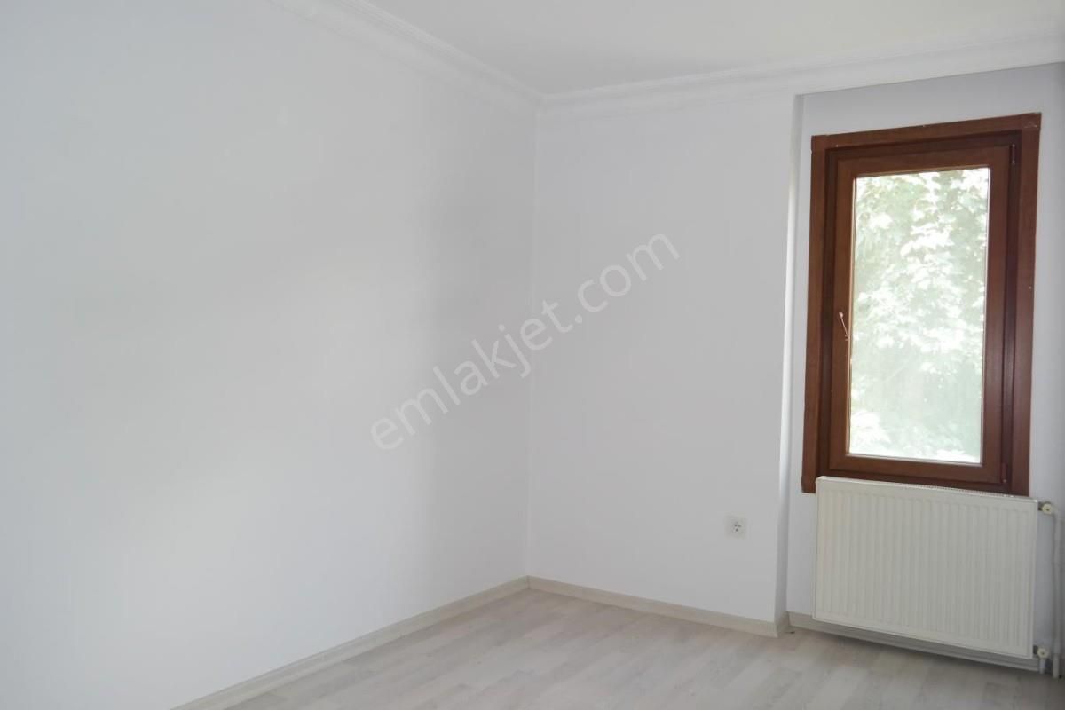 Küçükçekmece Halkalı Ölçükent Sitesi 4+1 Satılık Tripleks Villa - Görsel 8
